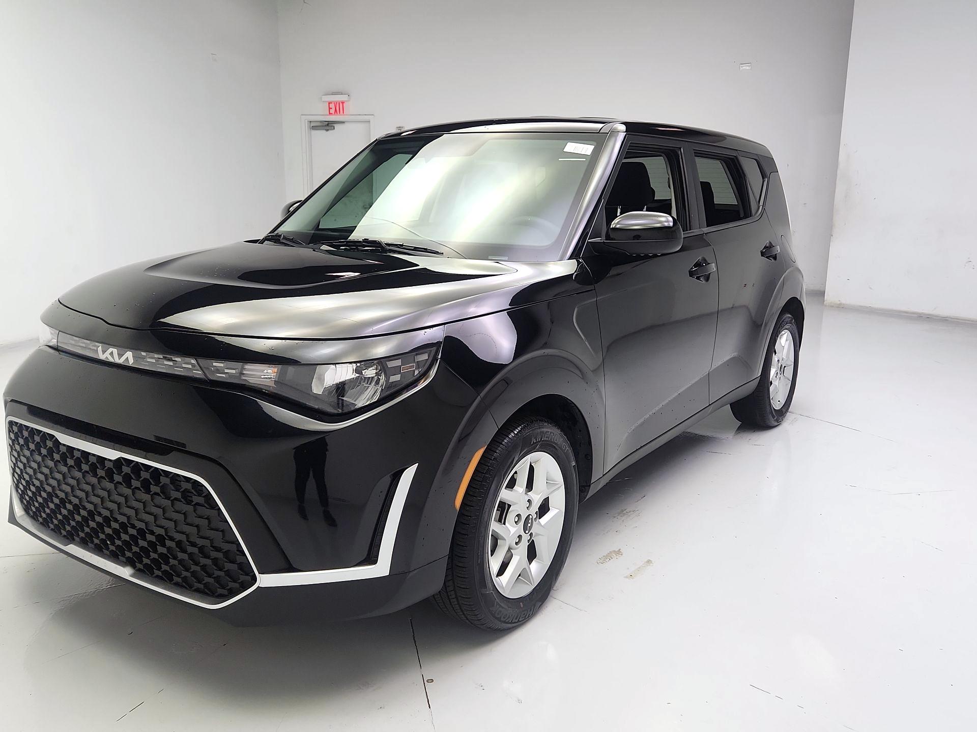 Thumbnail: 2025 Kia Soul - 3