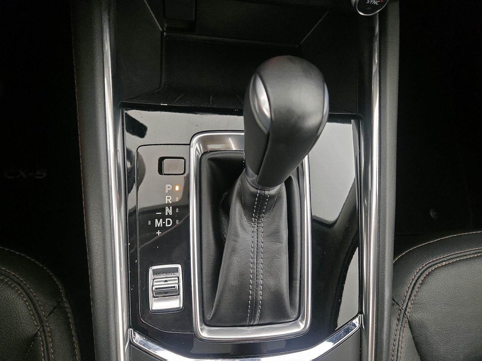 2023 Mazda CX-5 S Premium package - Photo 18