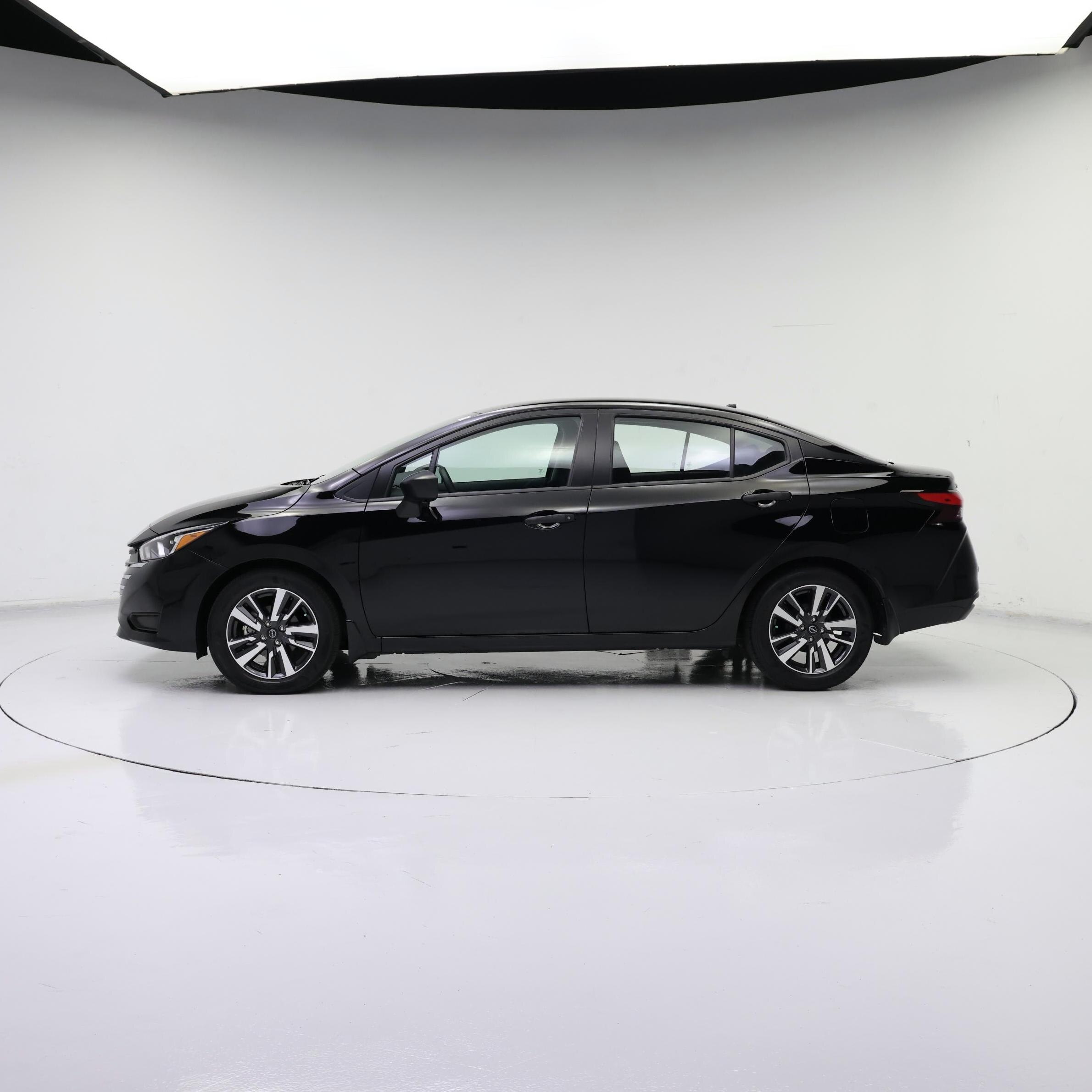 Thumbnail: 2024 Nissan Versa - 3