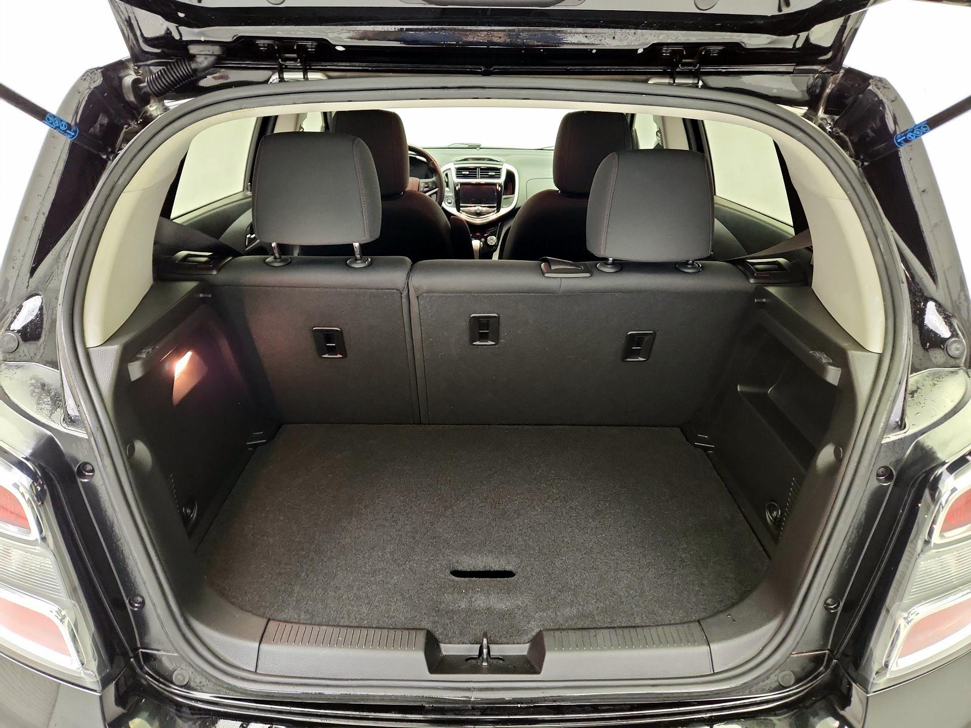 Thumbnail: 2019 Chevrolet Sonic - 20