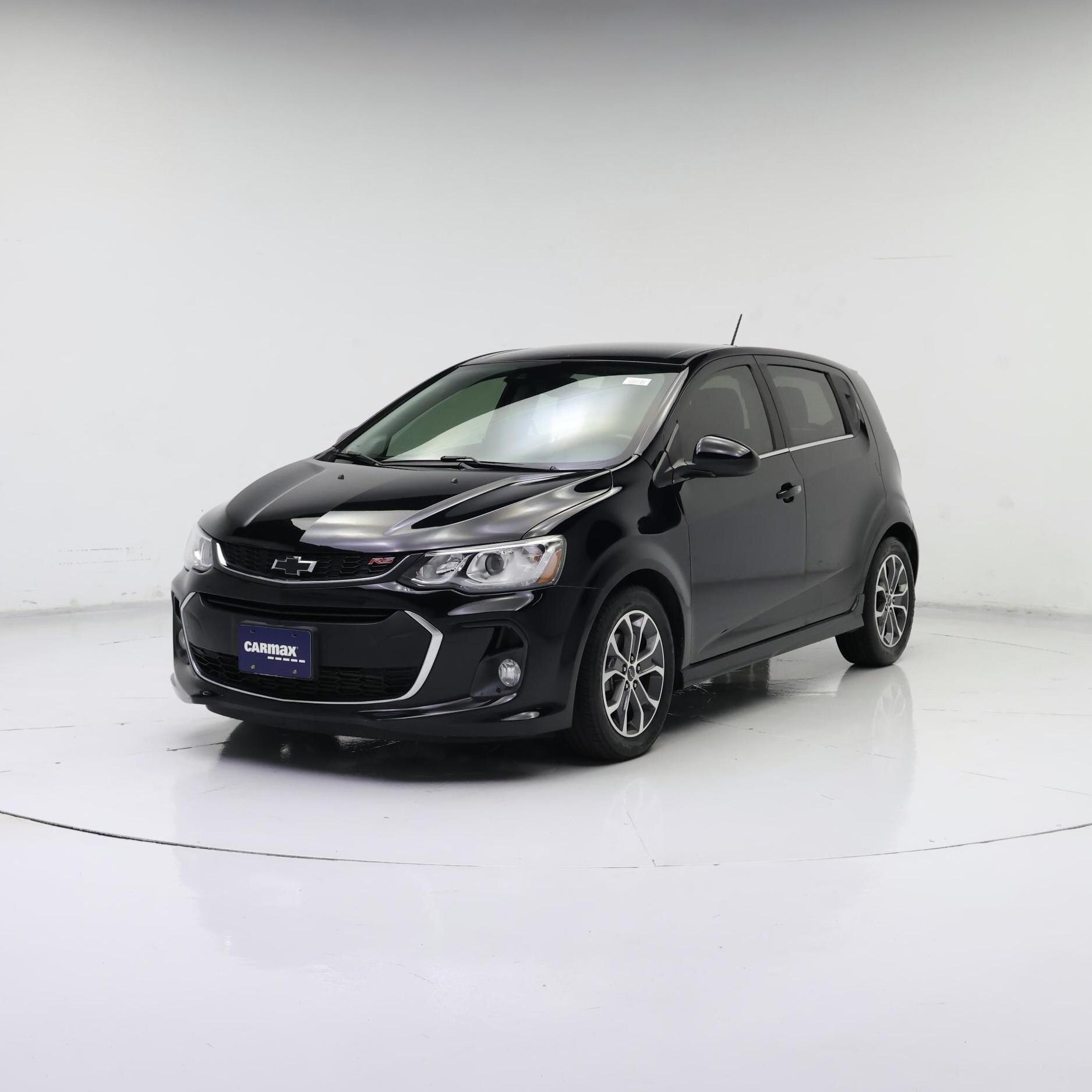 Thumbnail: 2019 Chevrolet Sonic - 4