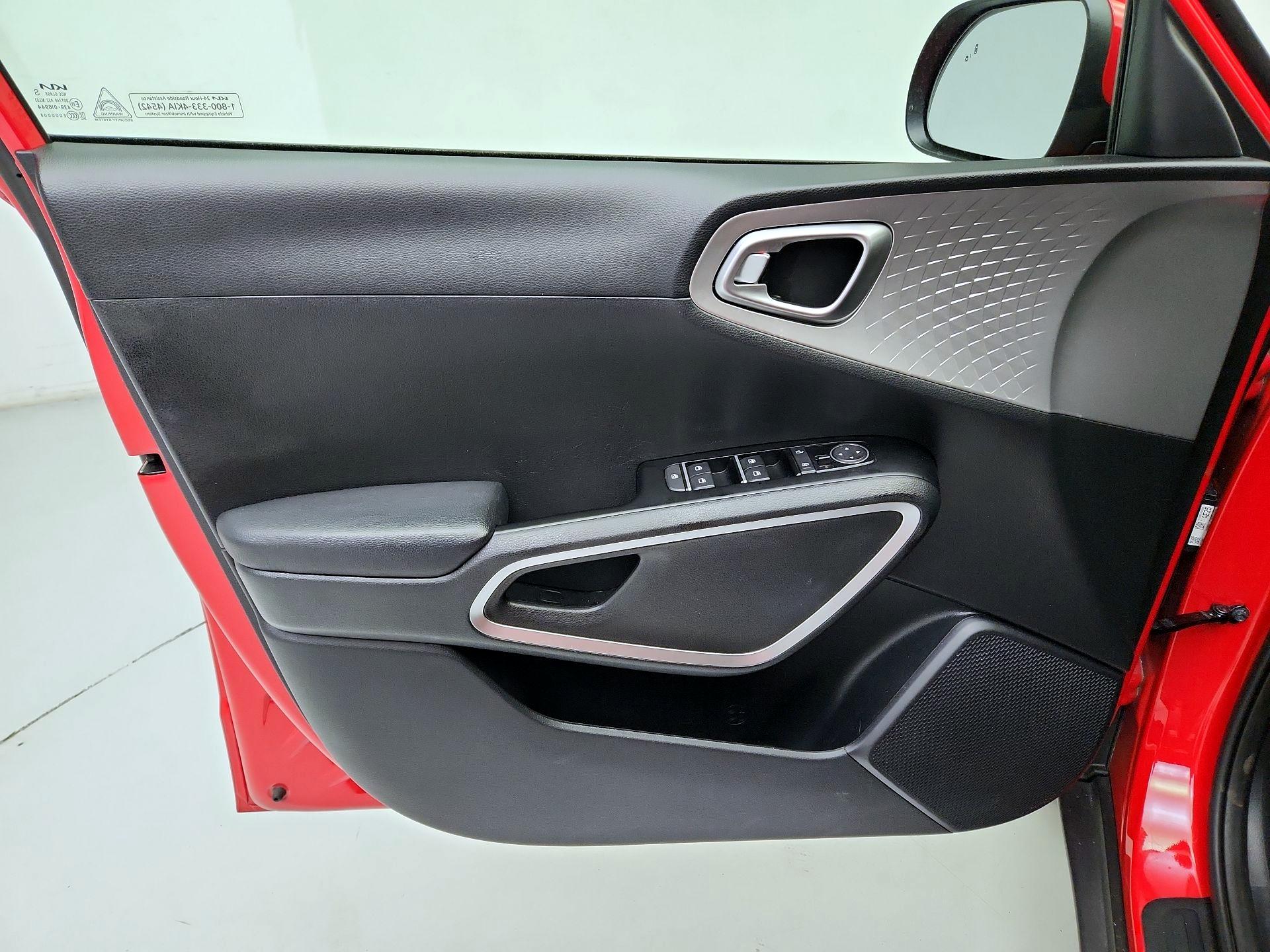 Thumbnail: 2025 Kia Soul - 12