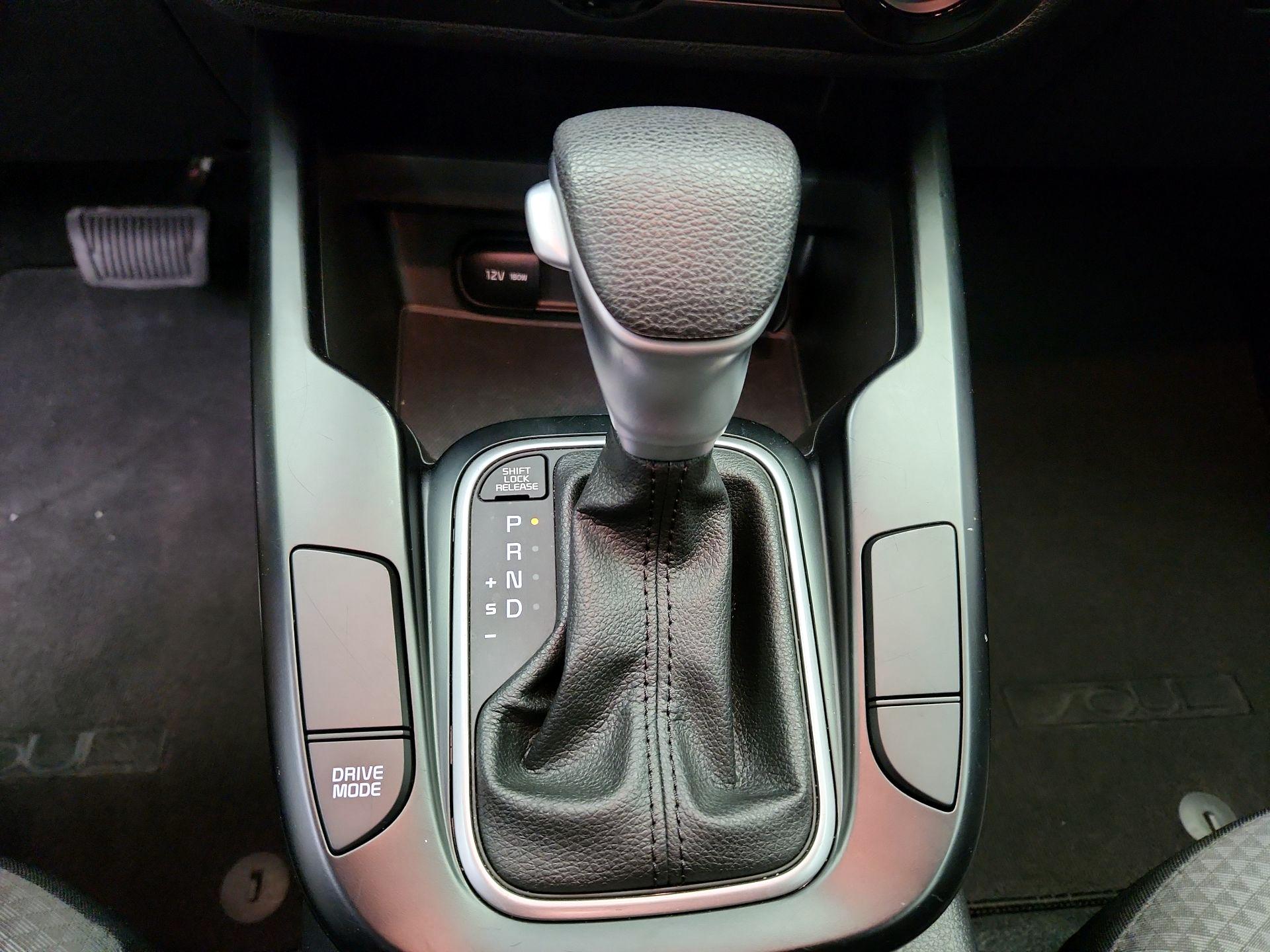 Thumbnail: 2025 Kia Soul - 17