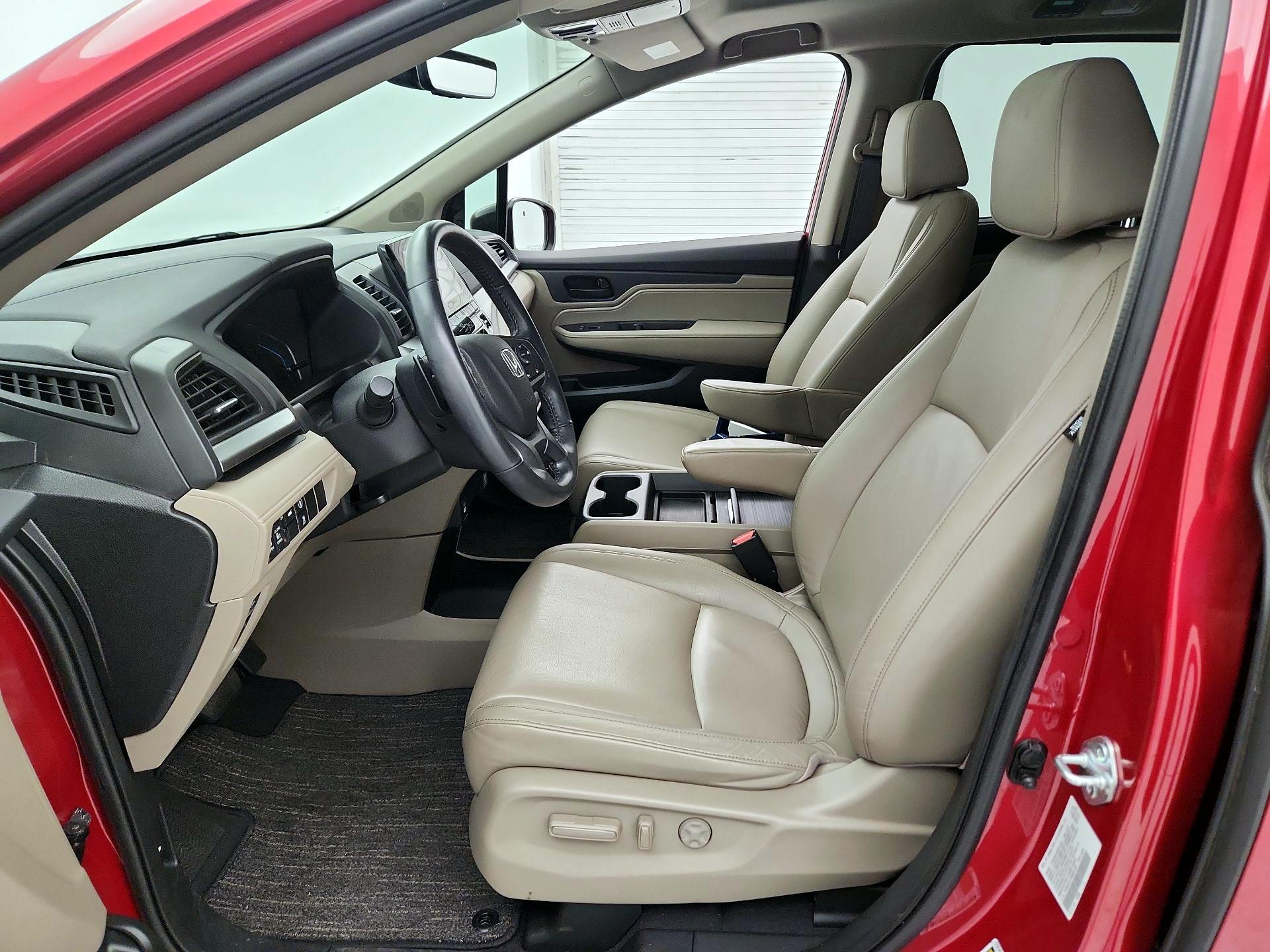 Thumbnail: 2021 Honda Odyssey - 11