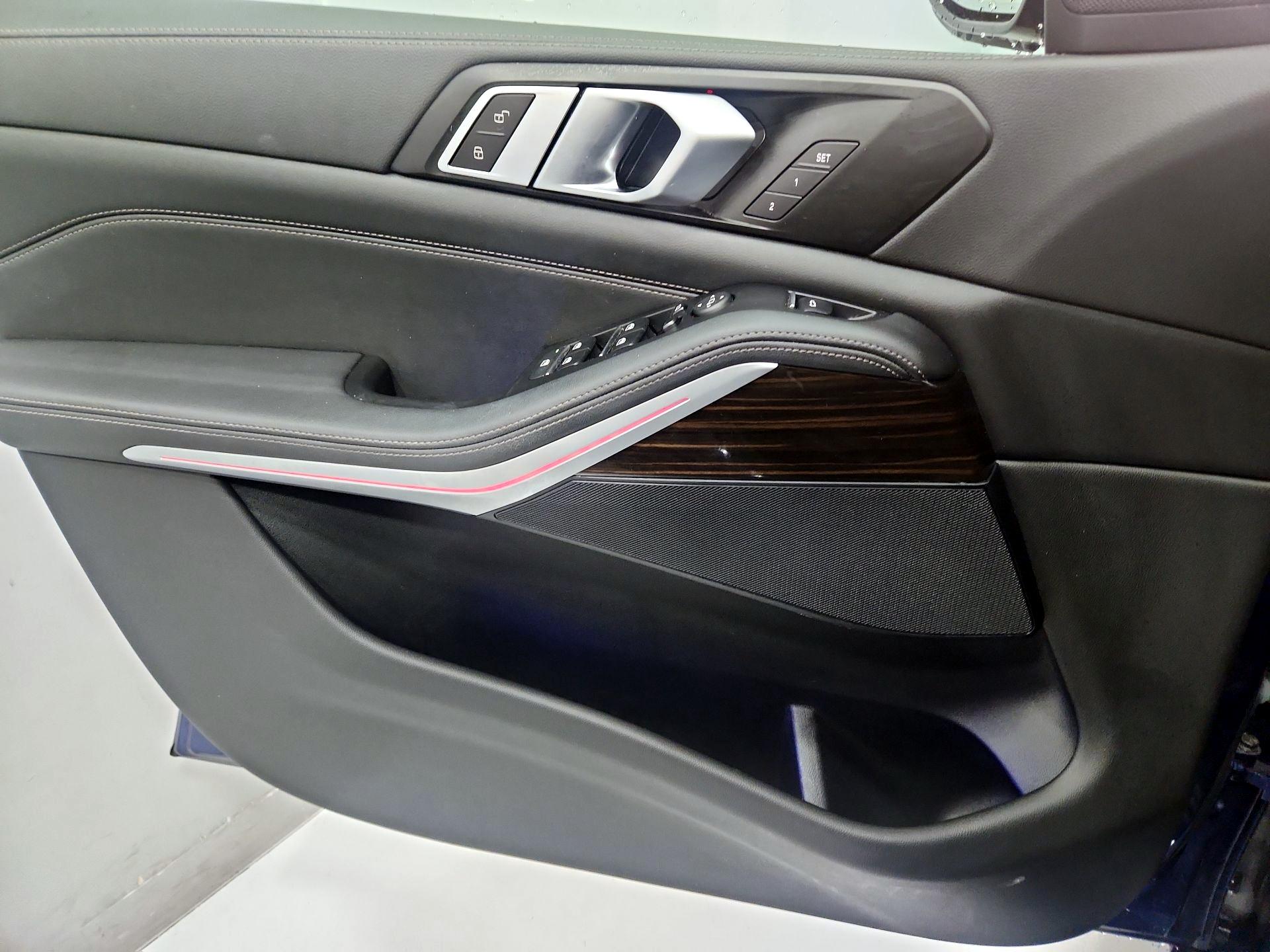 Thumbnail: 2023 BMW X5 - 12