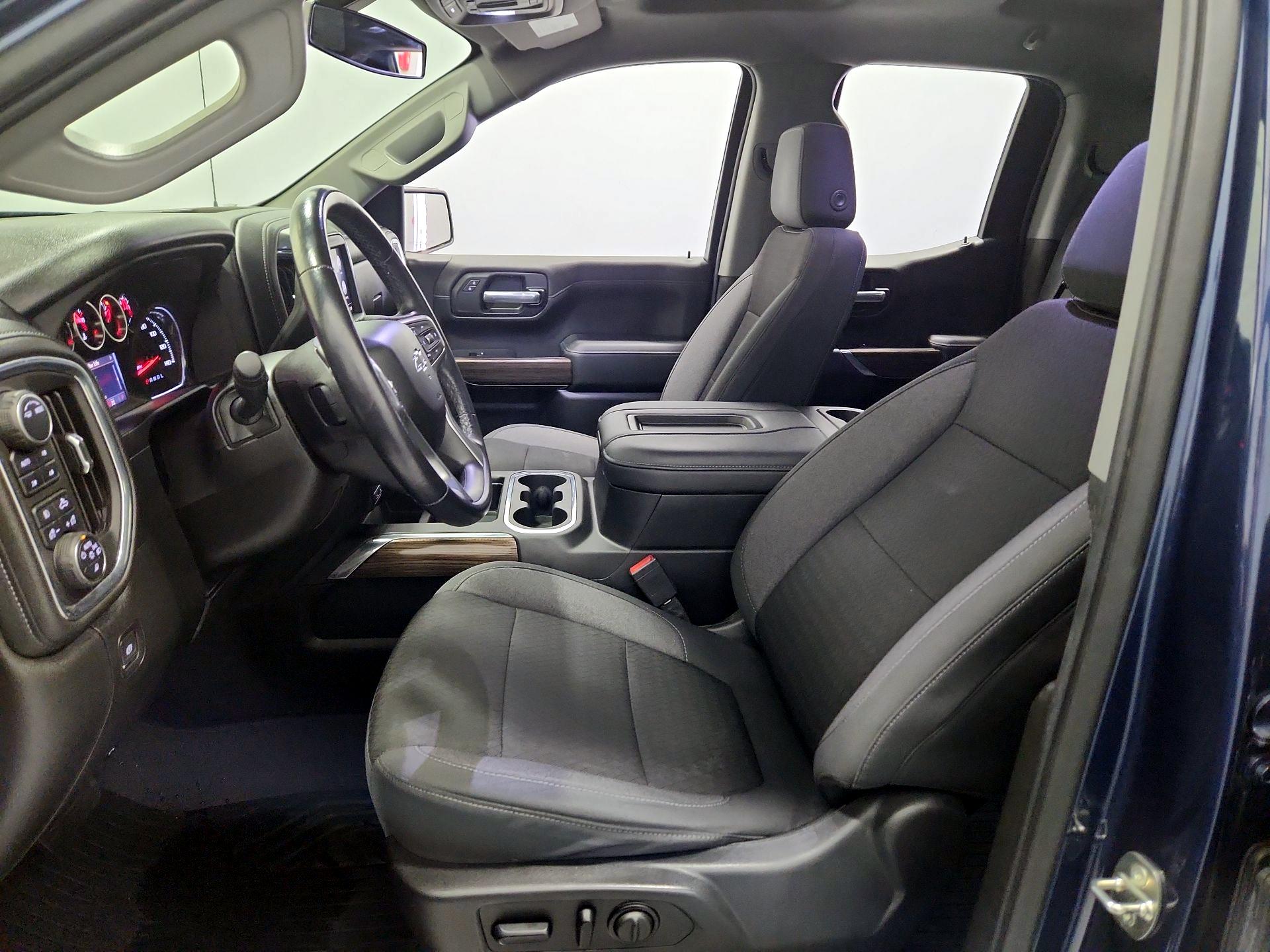 Thumbnail: 2021 Chevrolet Silverado 1500 - 11