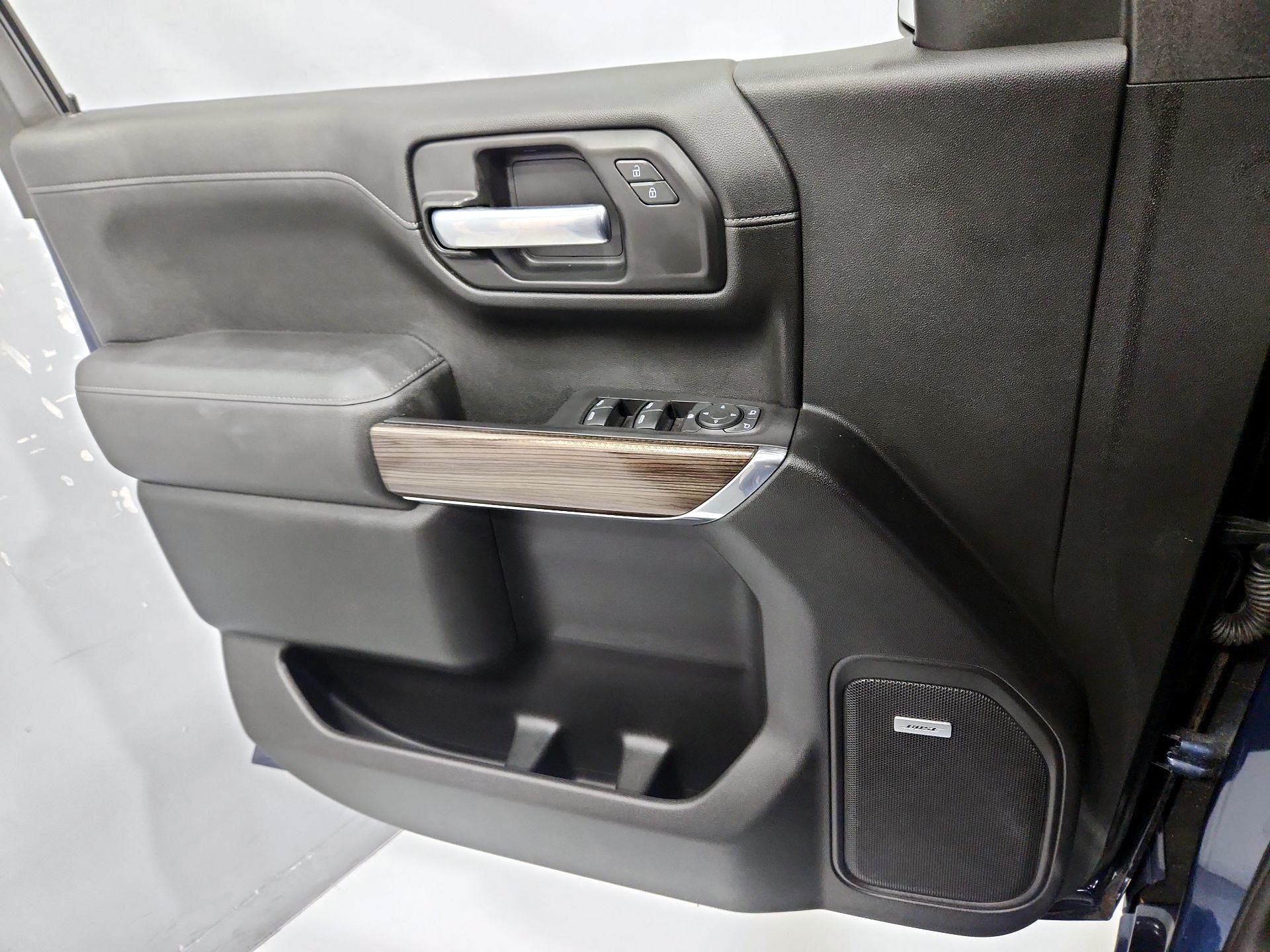 Thumbnail: 2021 Chevrolet Silverado 1500 - 12