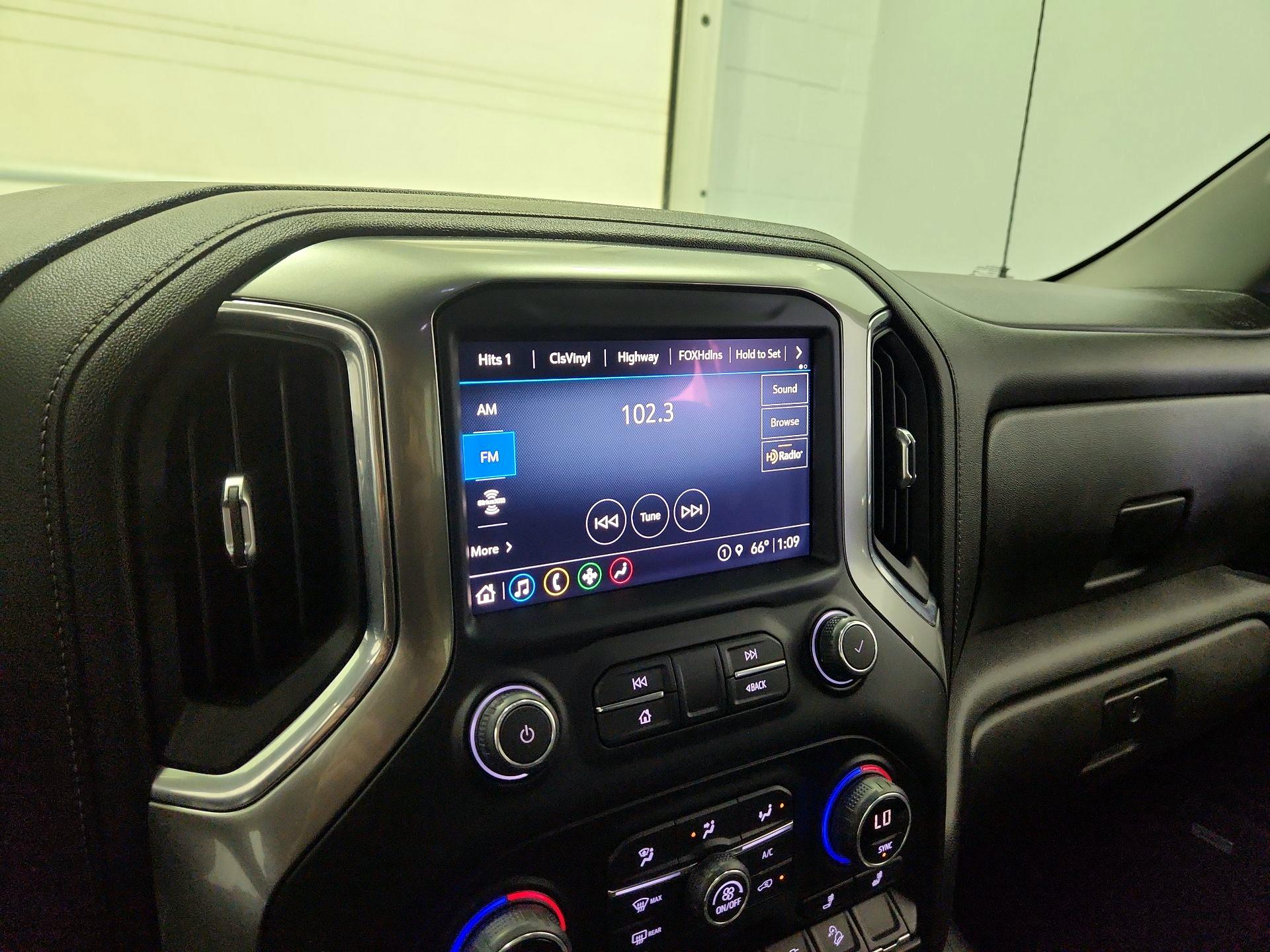 Thumbnail: 2021 Chevrolet Silverado 1500 - 15