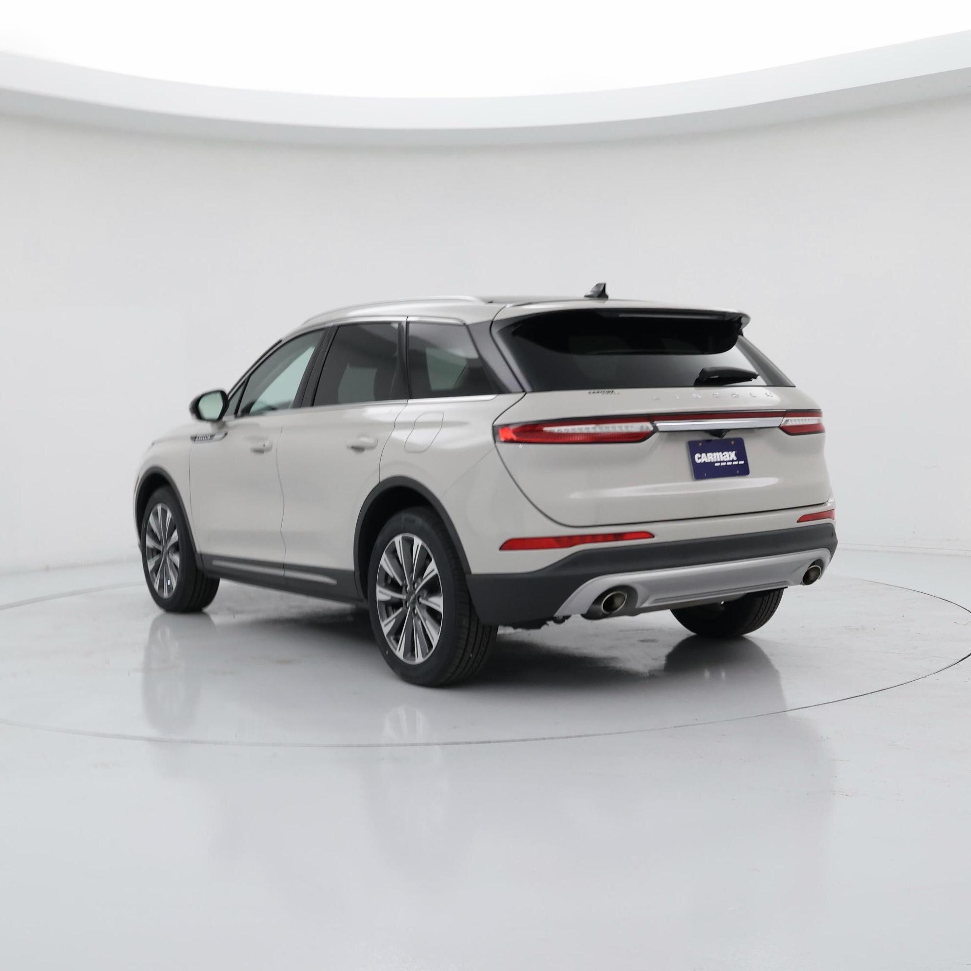 Thumbnail: 2022 Lincoln Corsair - 2