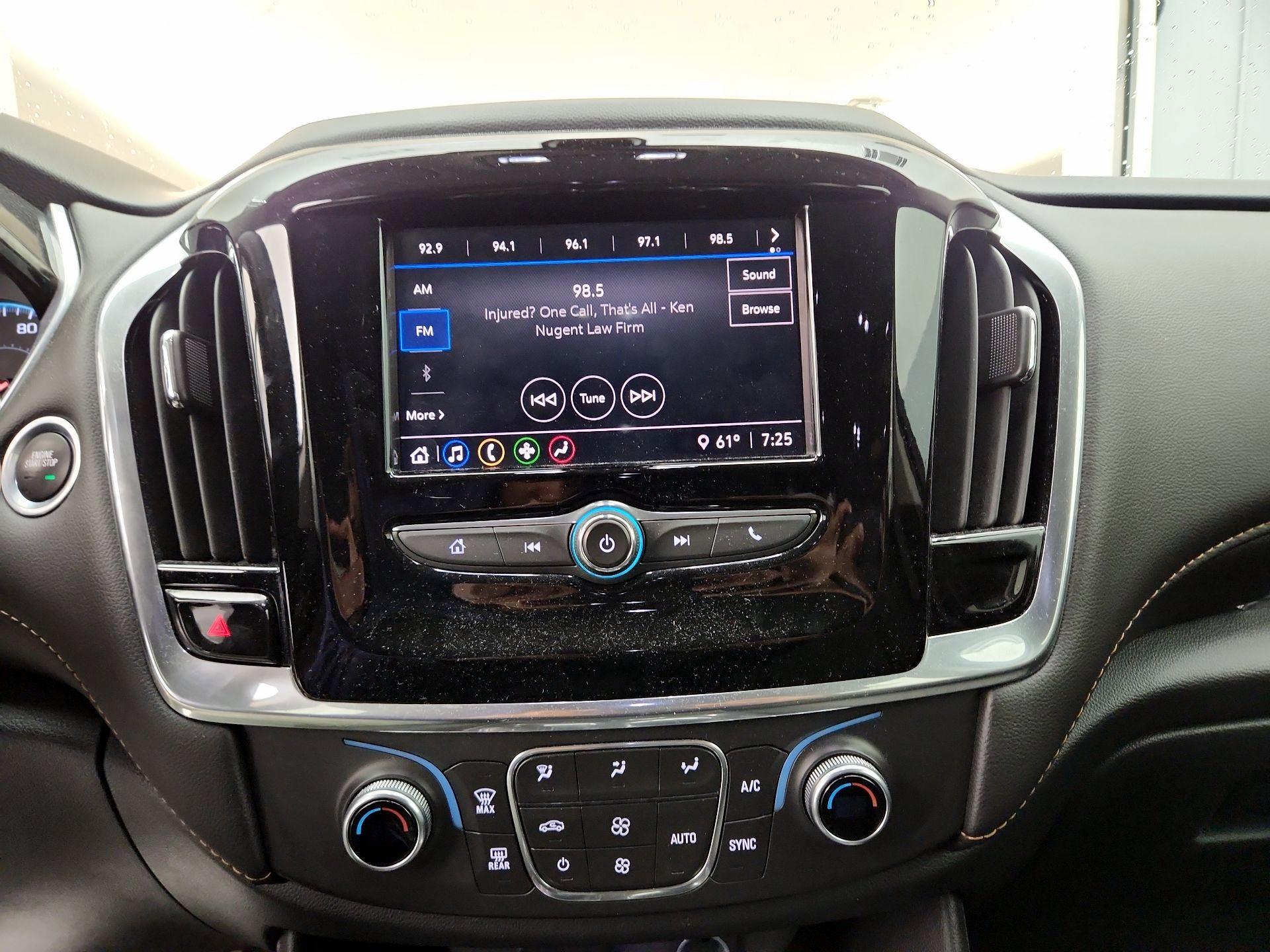 Thumbnail: 2020 Chevrolet Traverse - 15