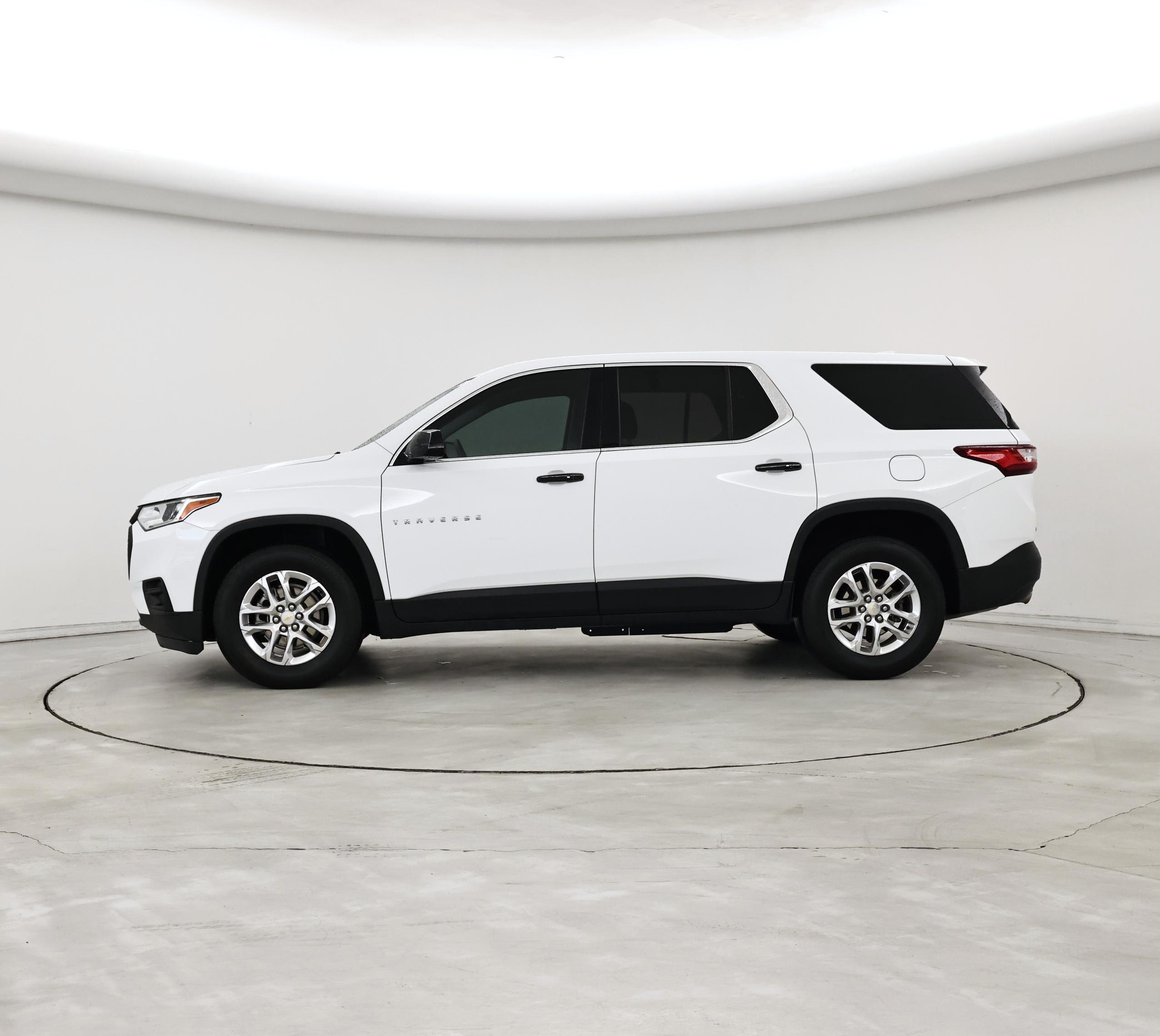 Thumbnail: 2020 Chevrolet Traverse - 3