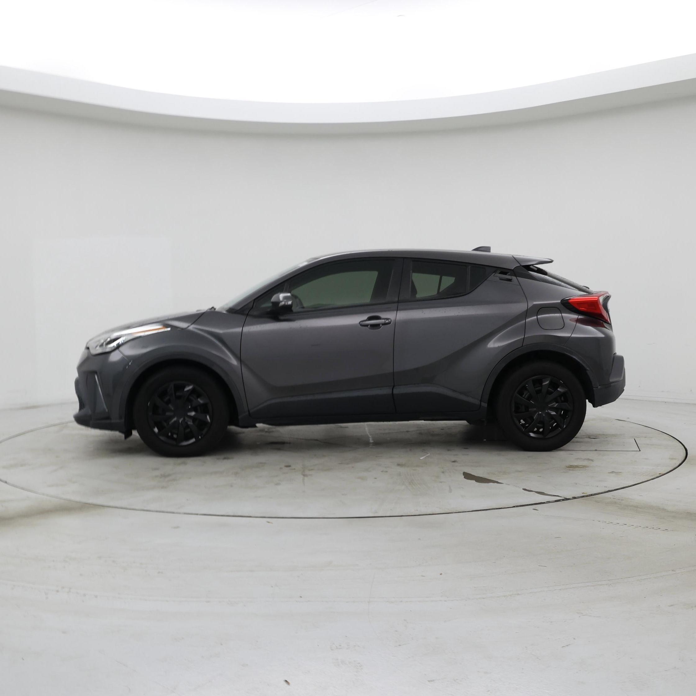 Thumbnail: 2021 Toyota C-HR - 3