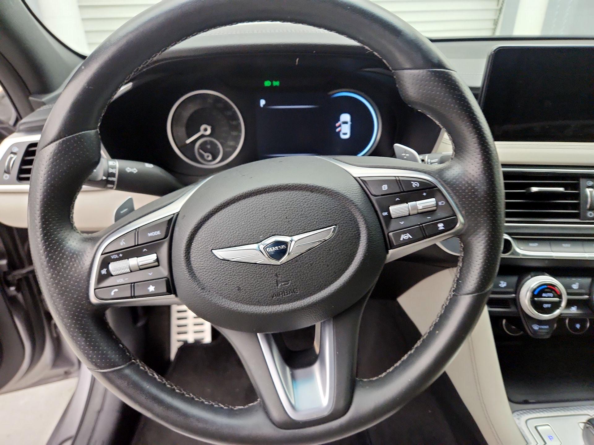 Thumbnail: 2022 Genesis G70 - 10