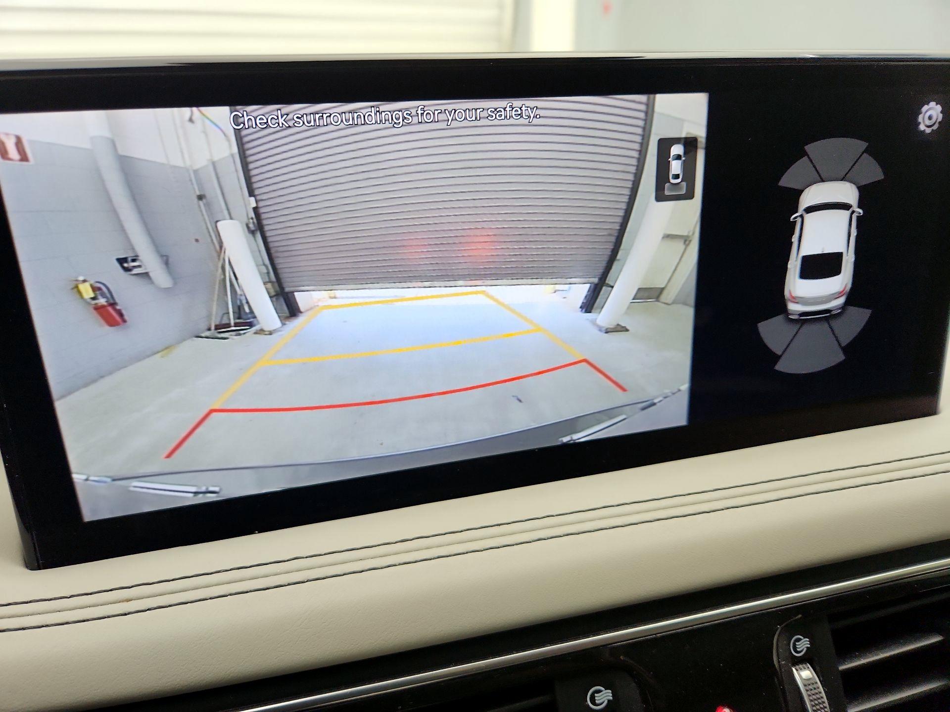 Thumbnail: 2022 Genesis G70 - 15