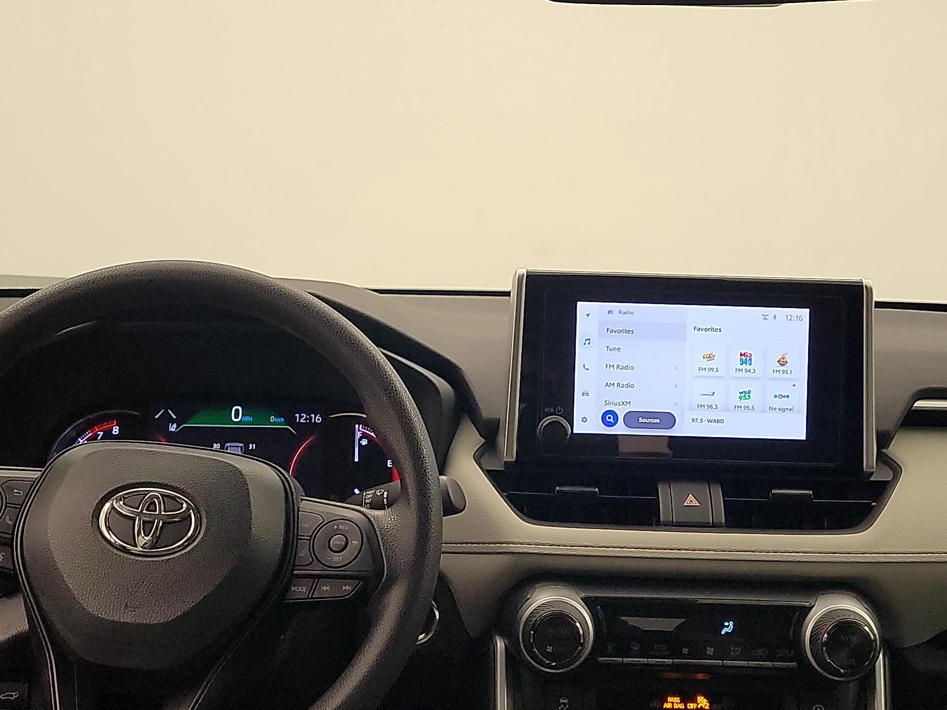 Thumbnail: 2024 Toyota RAV4 - 9