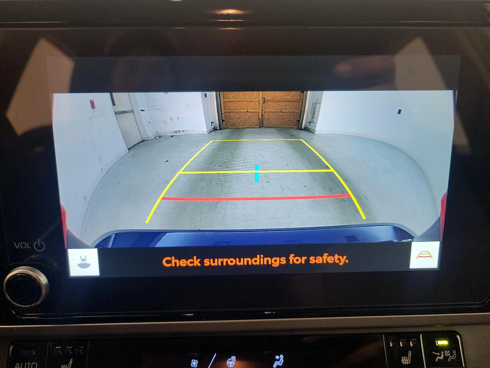 Thumbnail: 2025 Toyota Camry - 14