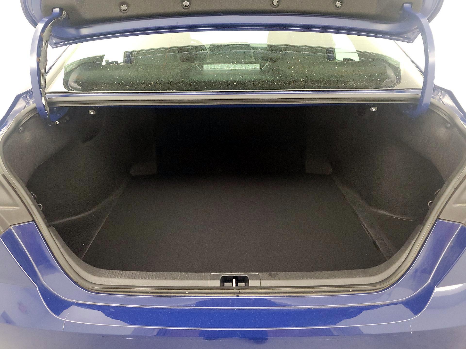 Thumbnail: 2025 Toyota Camry - 20