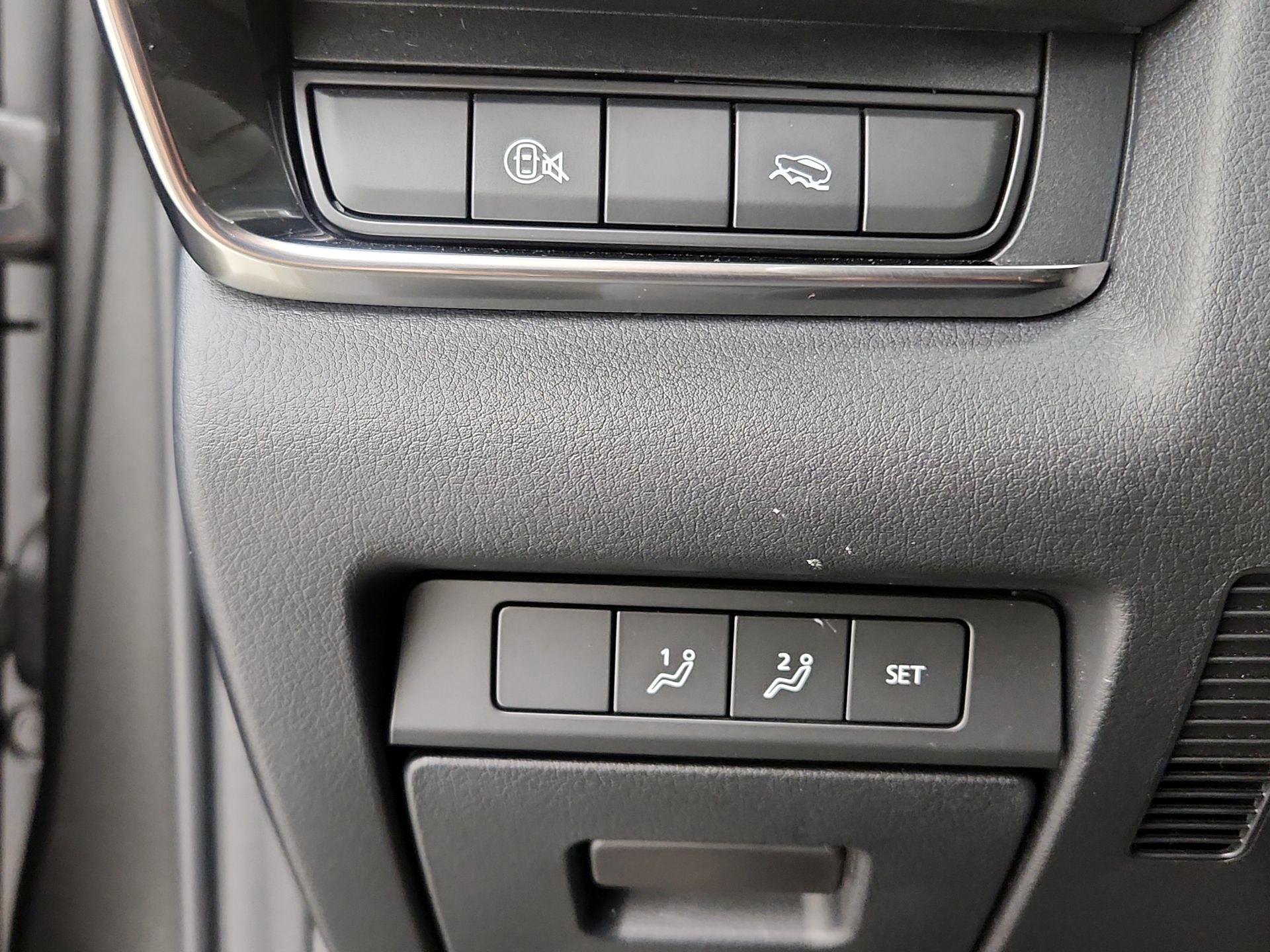 Thumbnail: 2025 Mazda CX-30 - 13