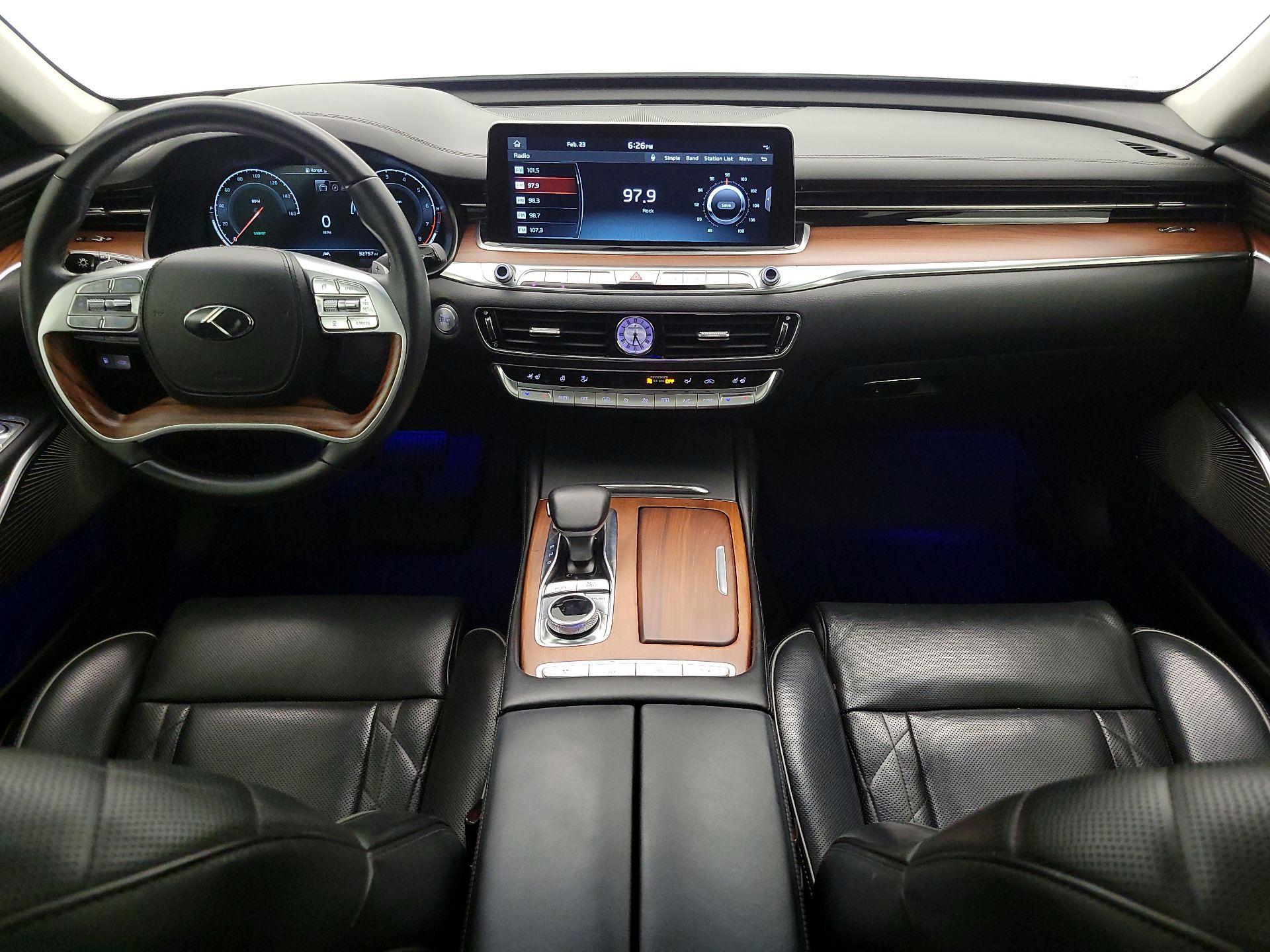 Thumbnail: 2020 Kia K900 - 9