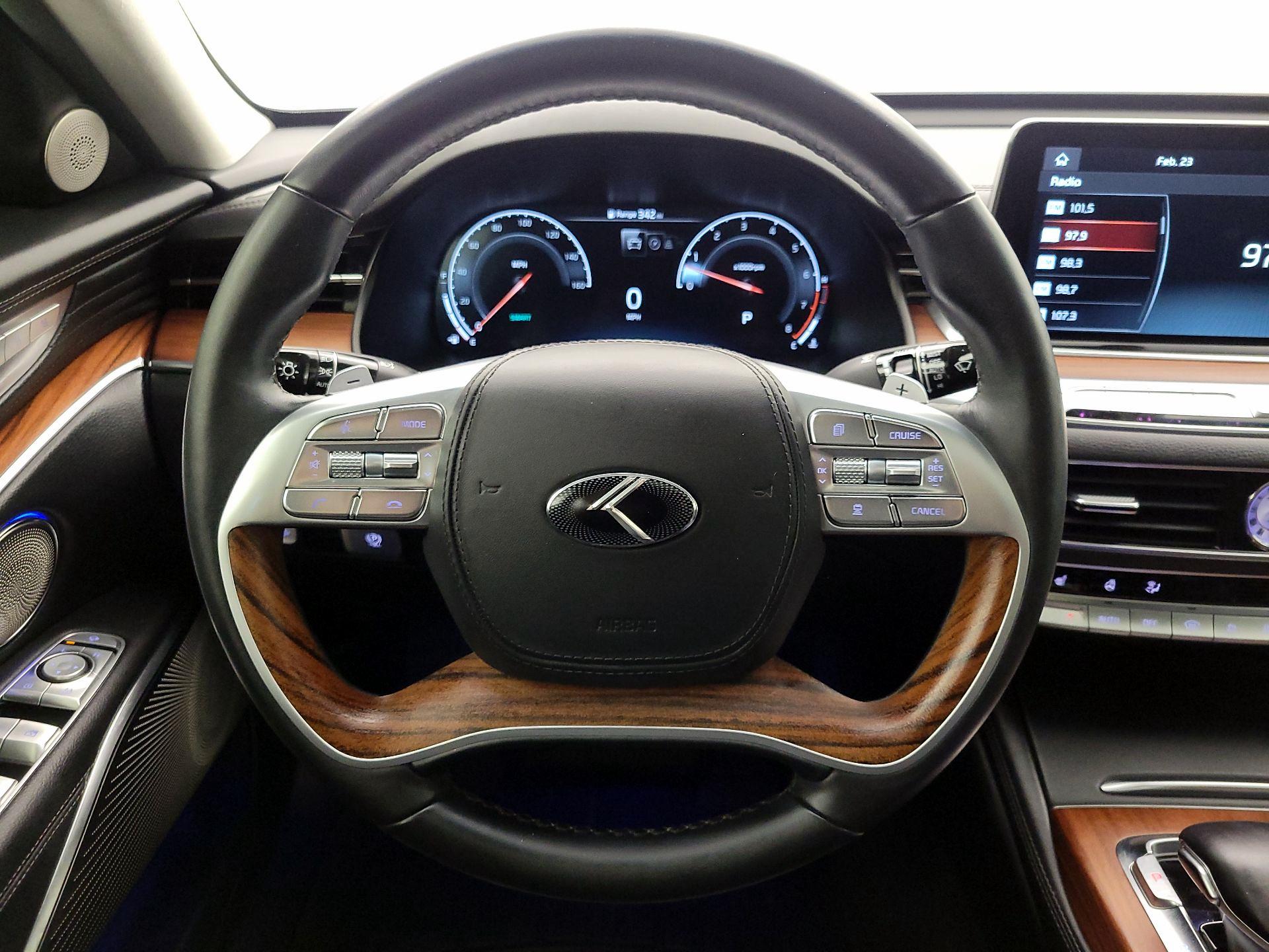 Thumbnail: 2020 Kia K900 - 10