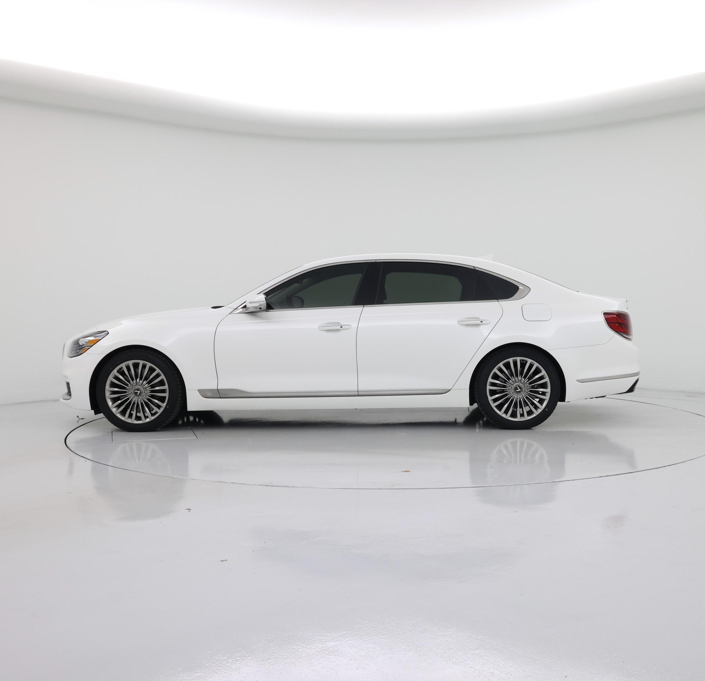 Thumbnail: 2020 Kia K900 - 3