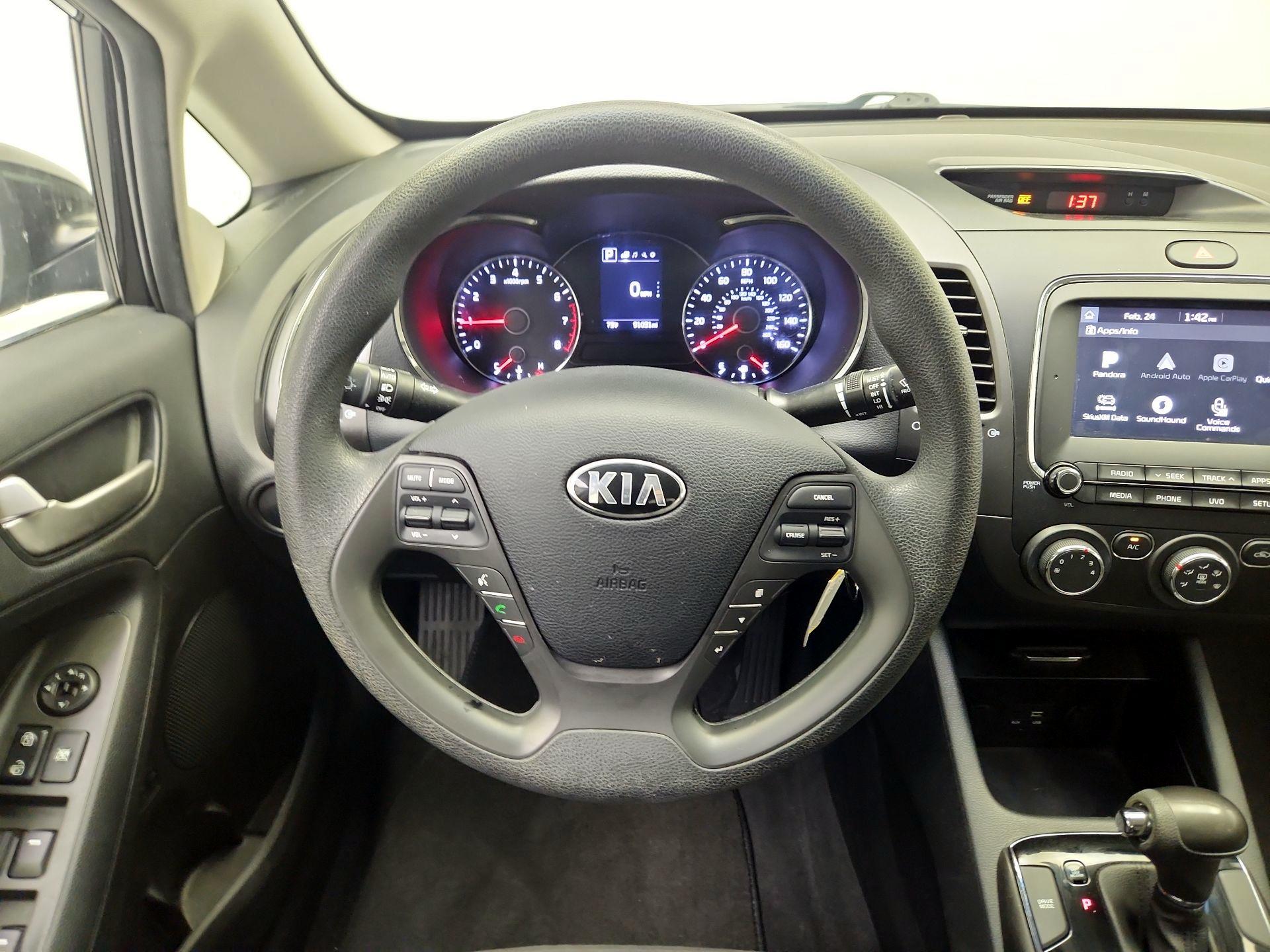 Thumbnail: 2018 Kia Forte - 10