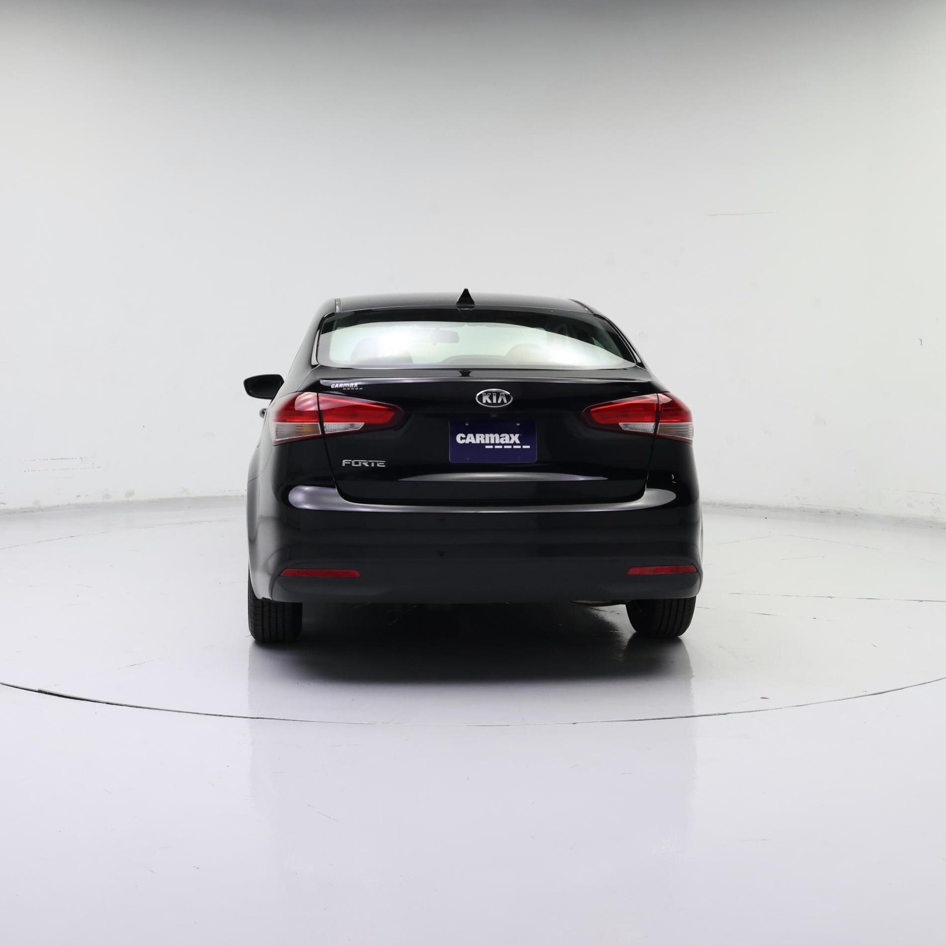 Thumbnail: 2018 Kia Forte - 6