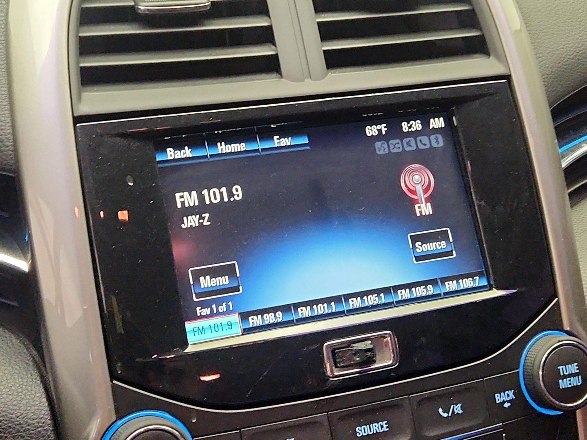 Thumbnail: 2014 Chevrolet Malibu - 15