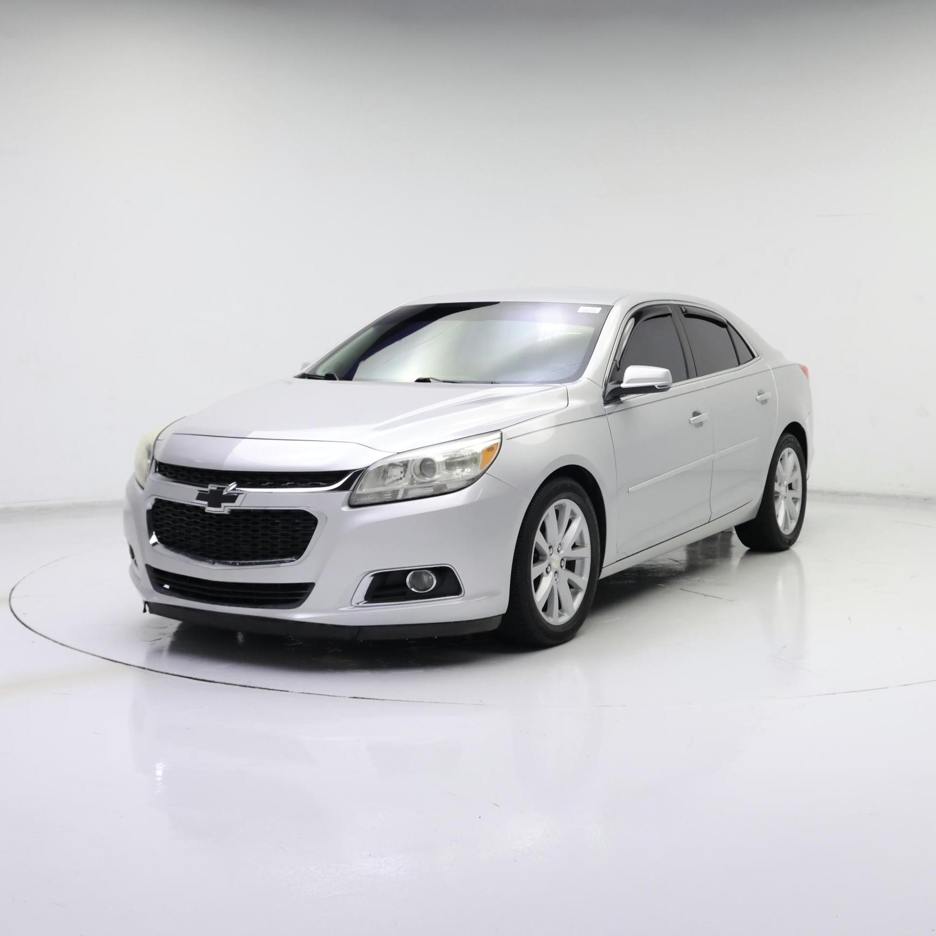 Thumbnail: 2014 Chevrolet Malibu - 4