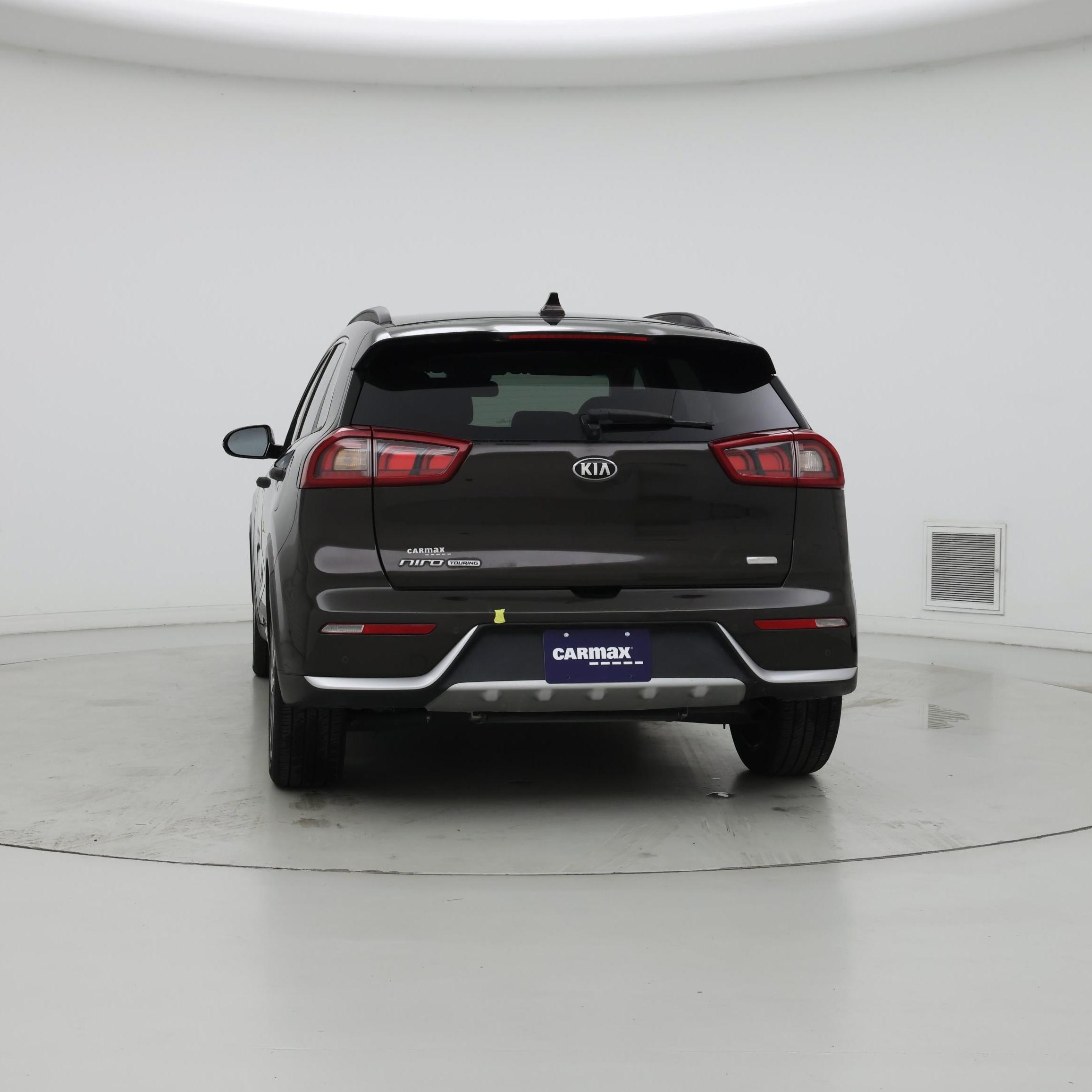 Thumbnail: 2017 Kia Niro - 6