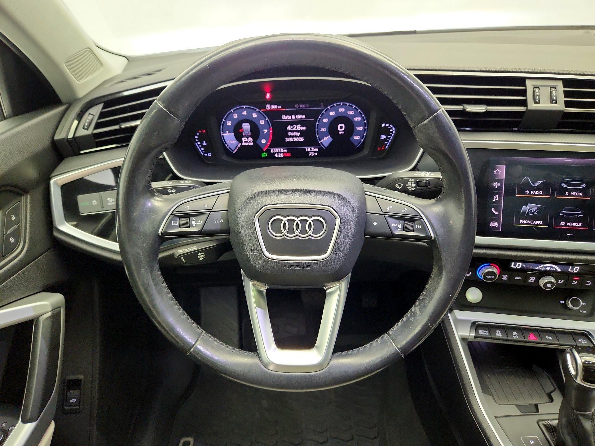 Thumbnail: 2019 Audi Q3 - 10