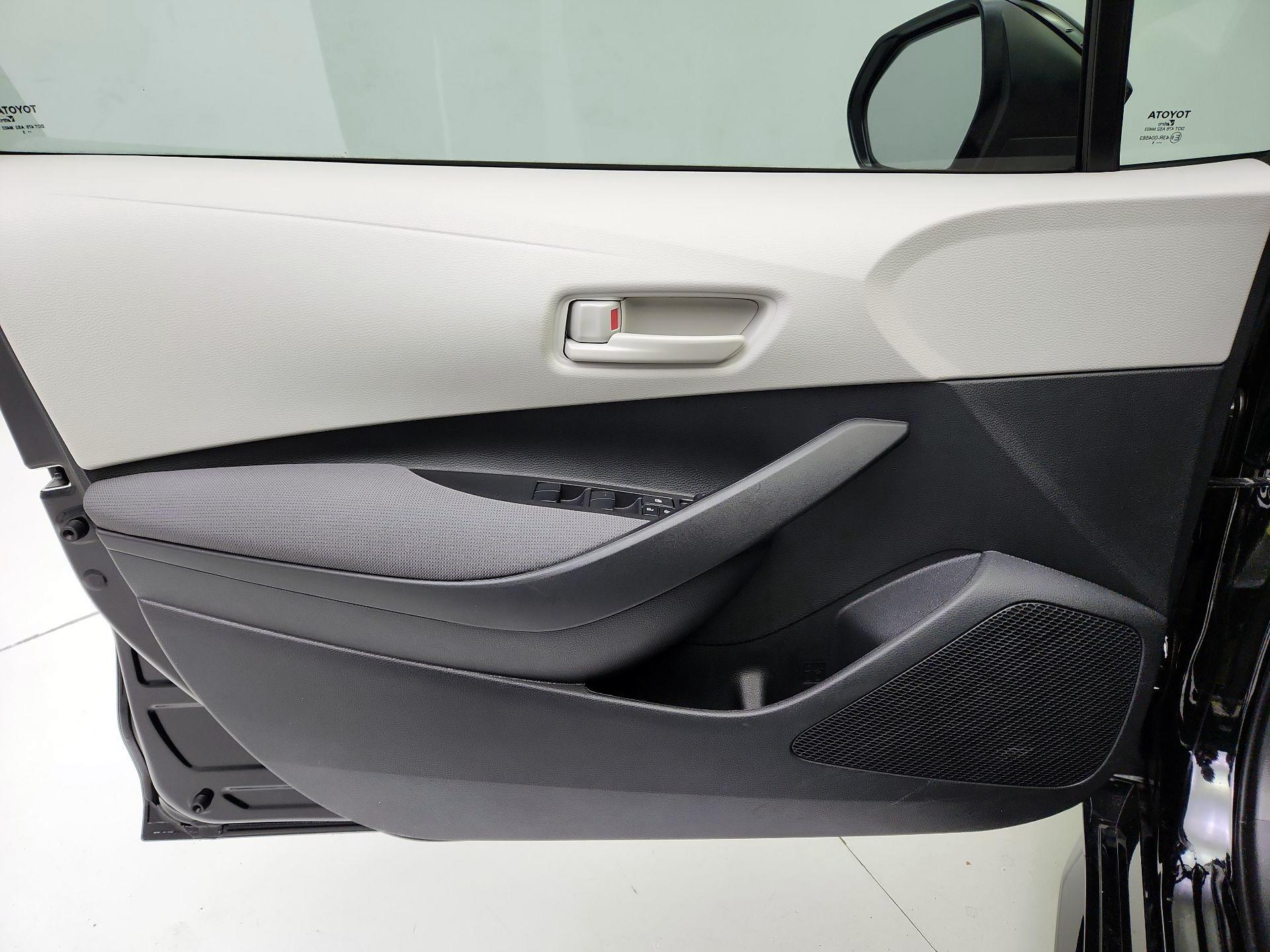 Thumbnail: 2025 Toyota Corolla - 12