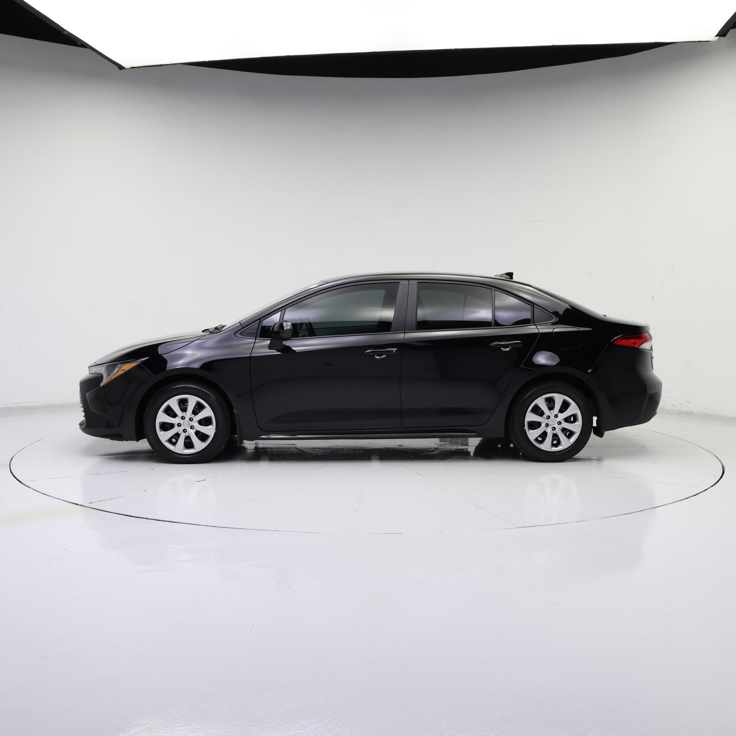 Thumbnail: 2025 Toyota Corolla - 3