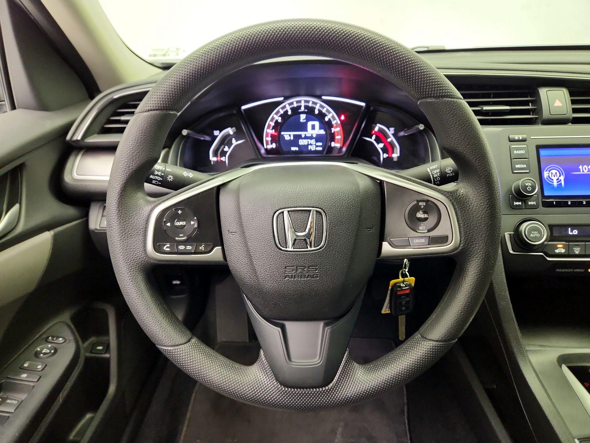 Thumbnail: 2018 Honda Civic - 10