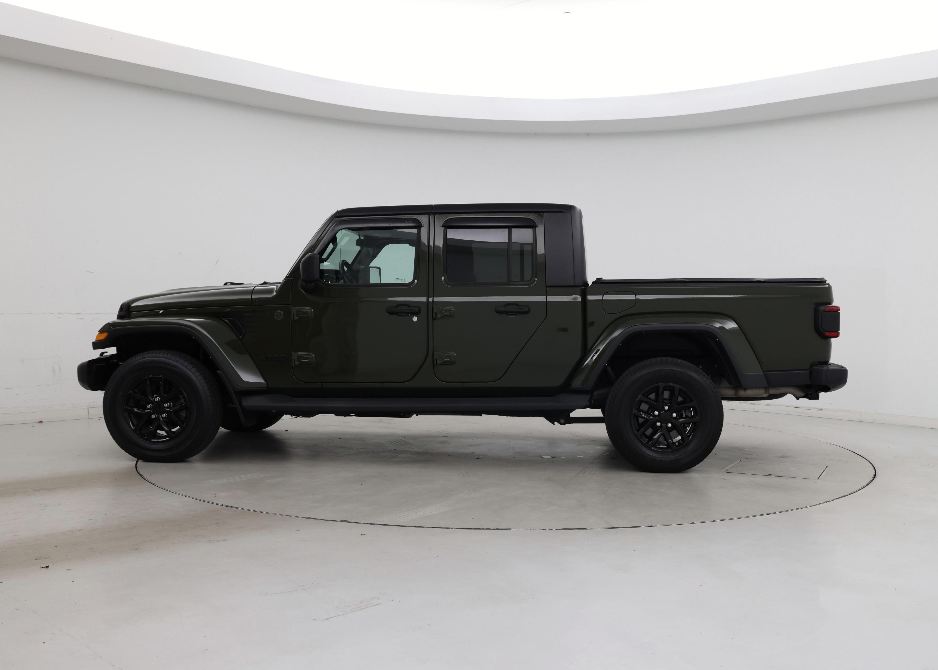 Thumbnail: 2022 Jeep Gladiator - 3