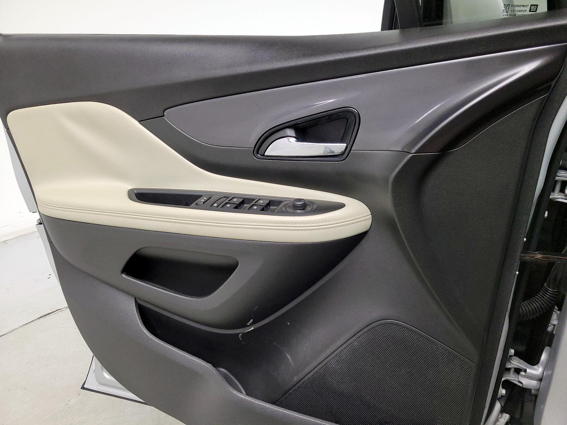 Thumbnail: 2021 Buick Encore - 12