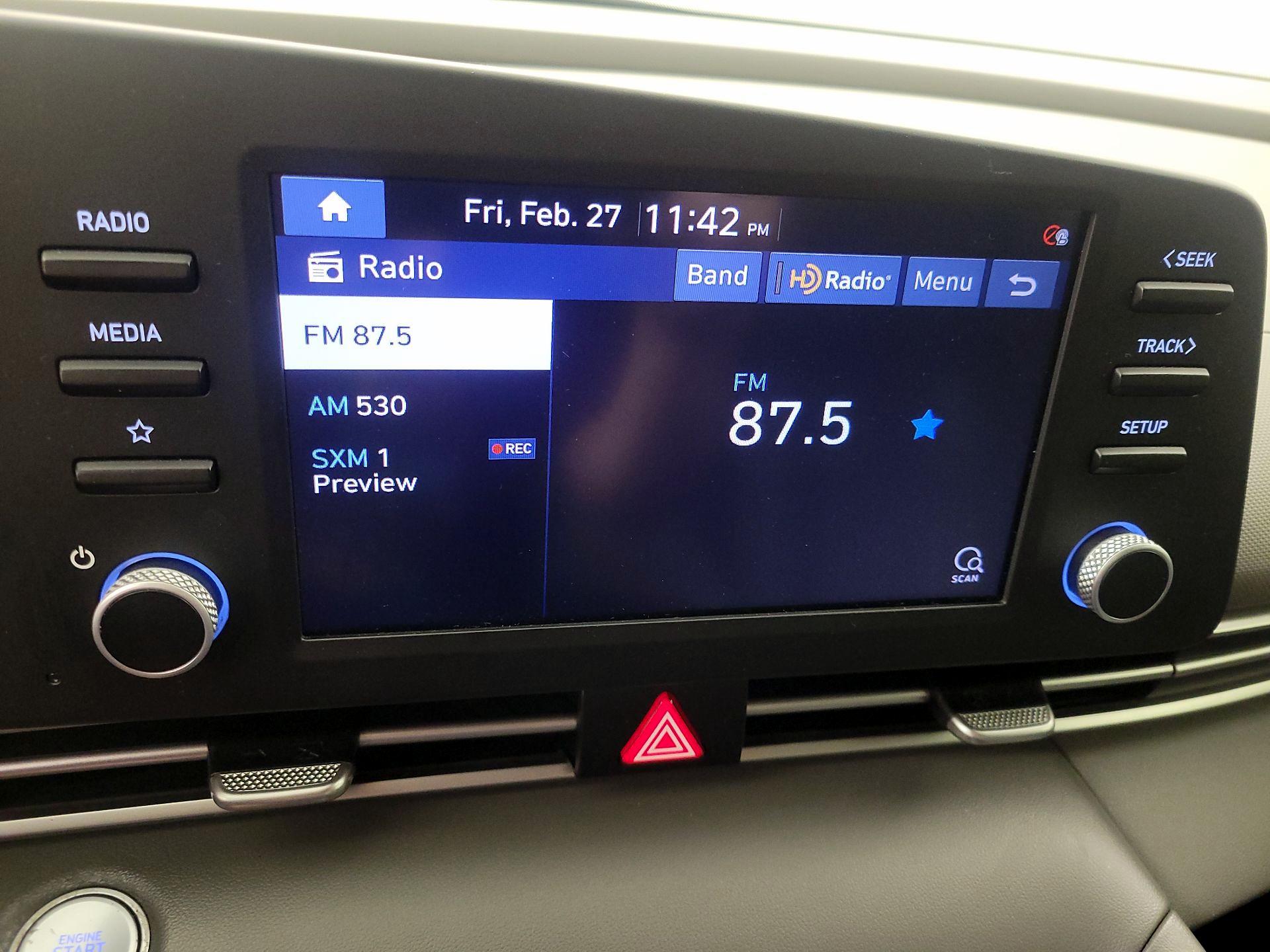 Thumbnail: 2023 Hyundai Elantra - 15