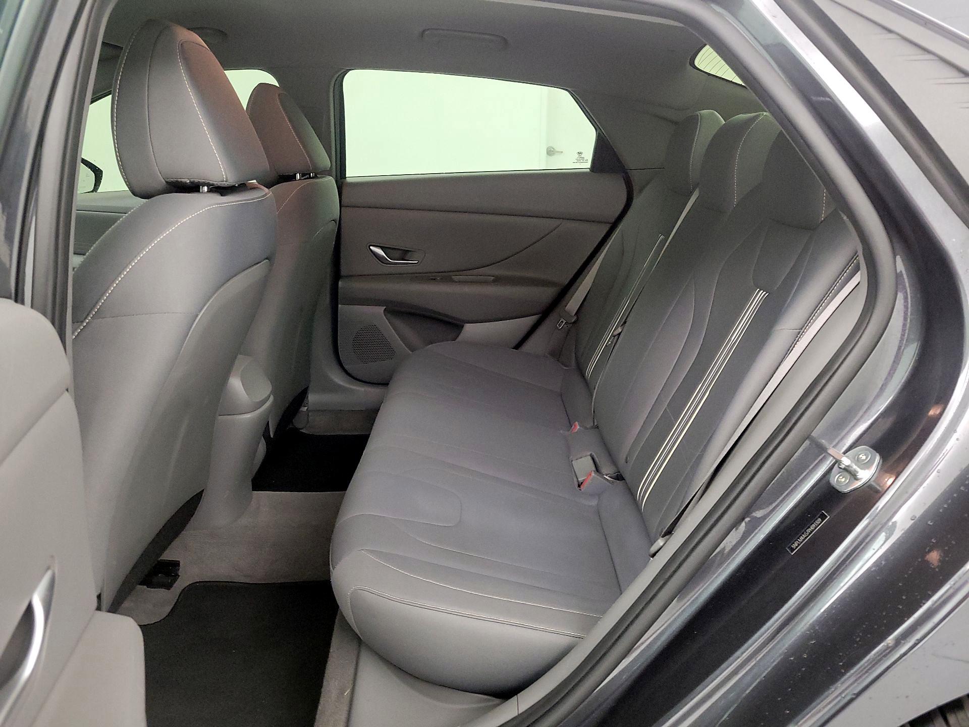 Thumbnail: 2023 Hyundai Elantra - 19