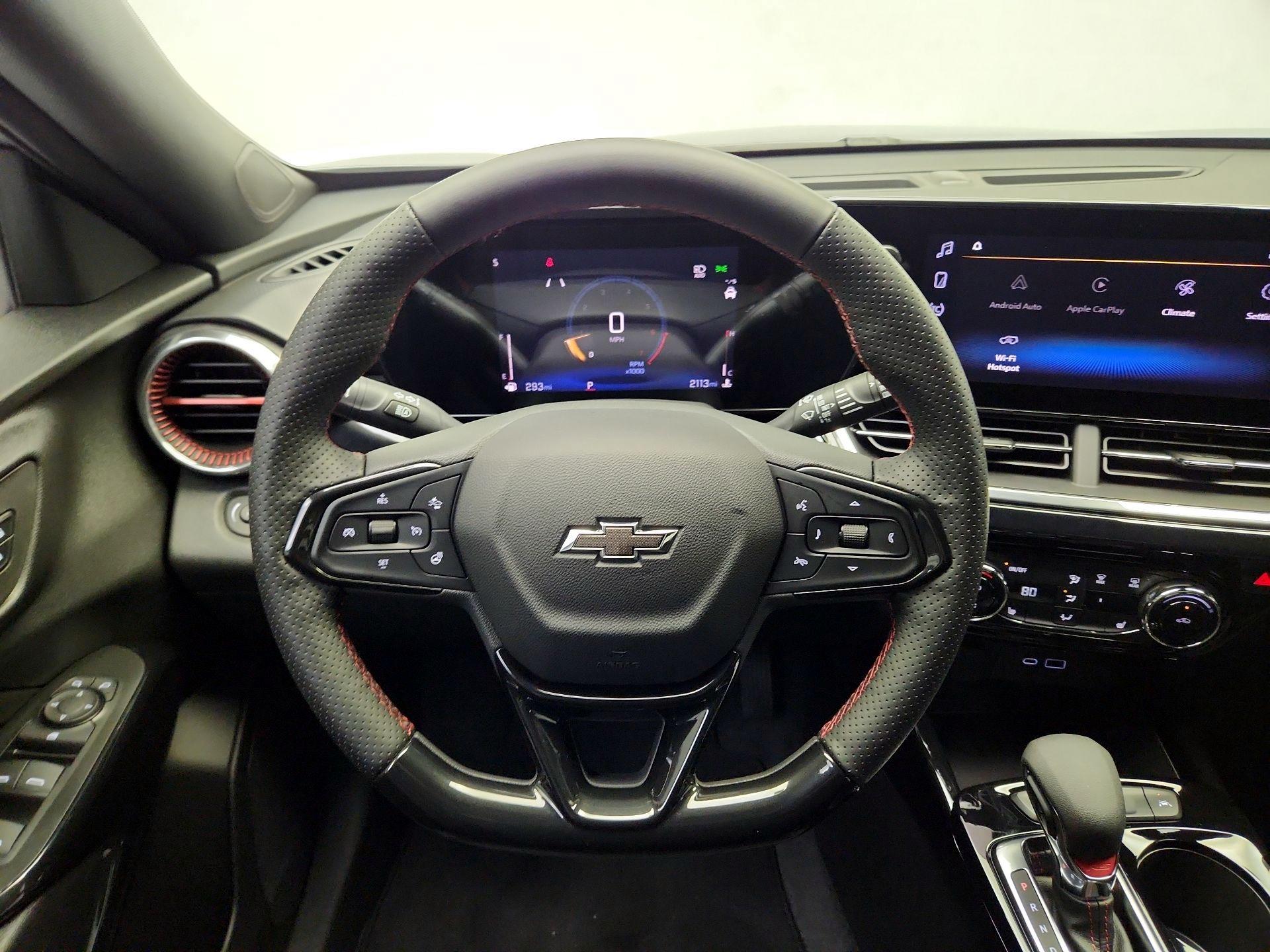 Thumbnail: 2026 Chevrolet Trax - 10