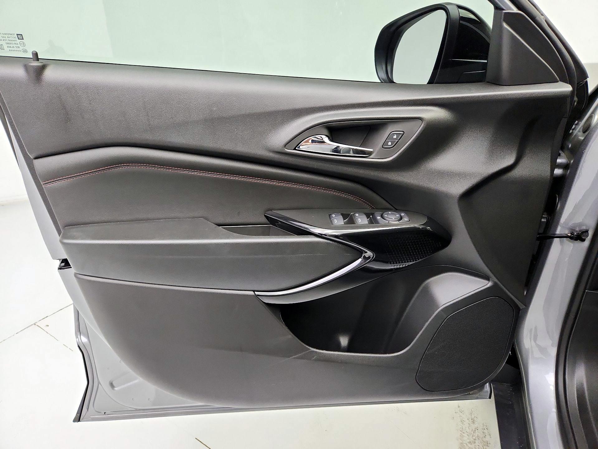 Thumbnail: 2026 Chevrolet Trax - 12