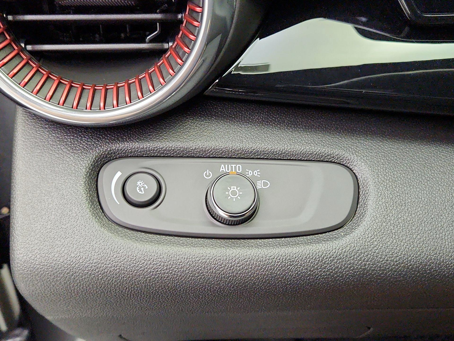 Thumbnail: 2026 Chevrolet Trax - 13