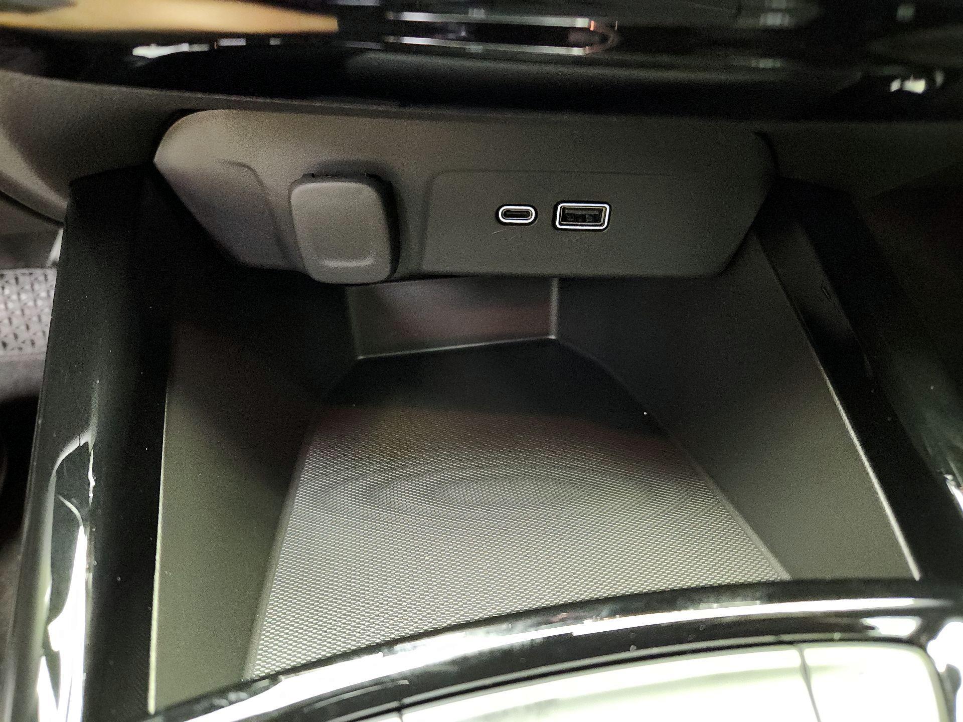 Thumbnail: 2026 Chevrolet Trax - 18