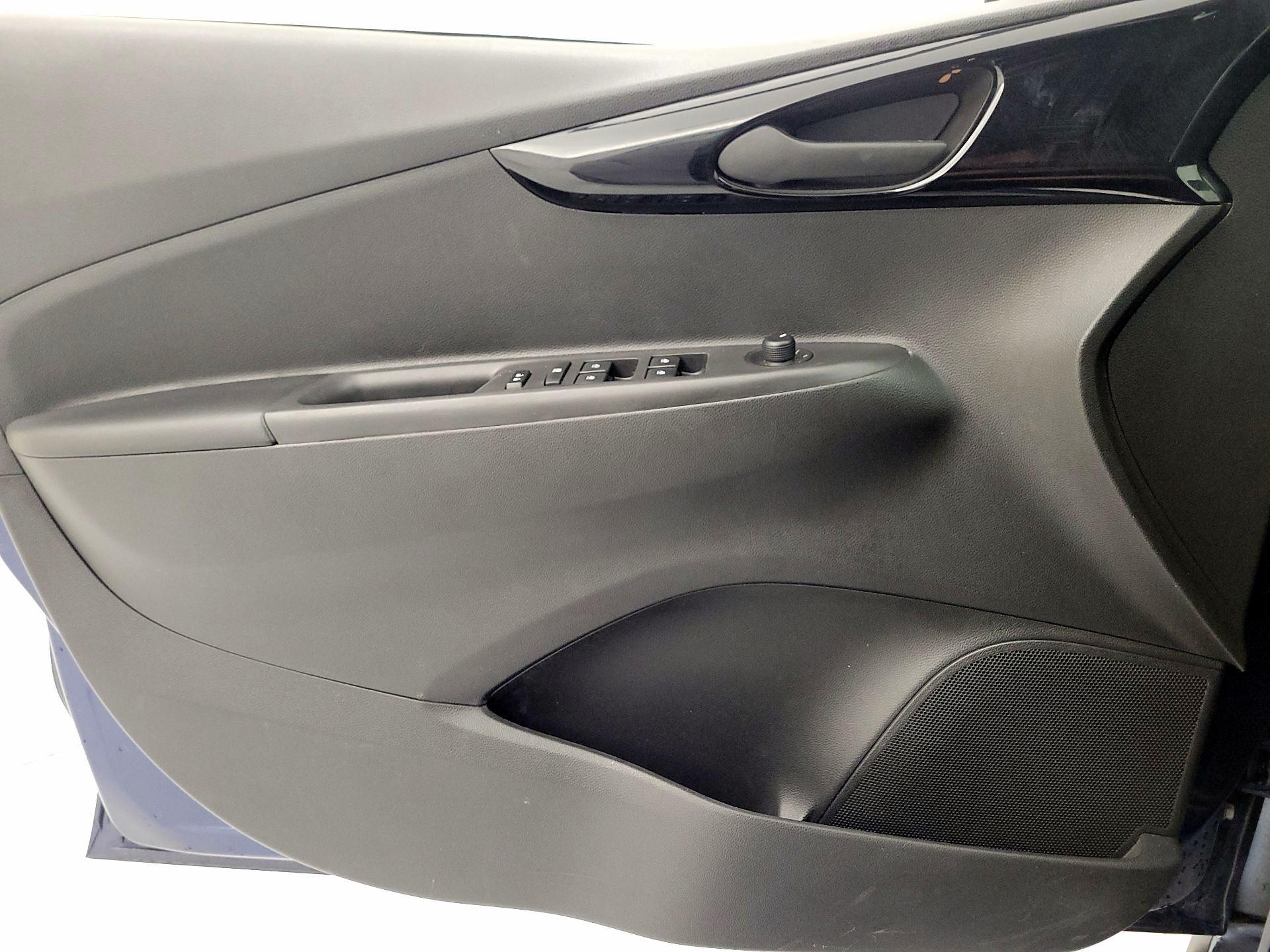 Thumbnail: 2022 Chevrolet Spark - 12