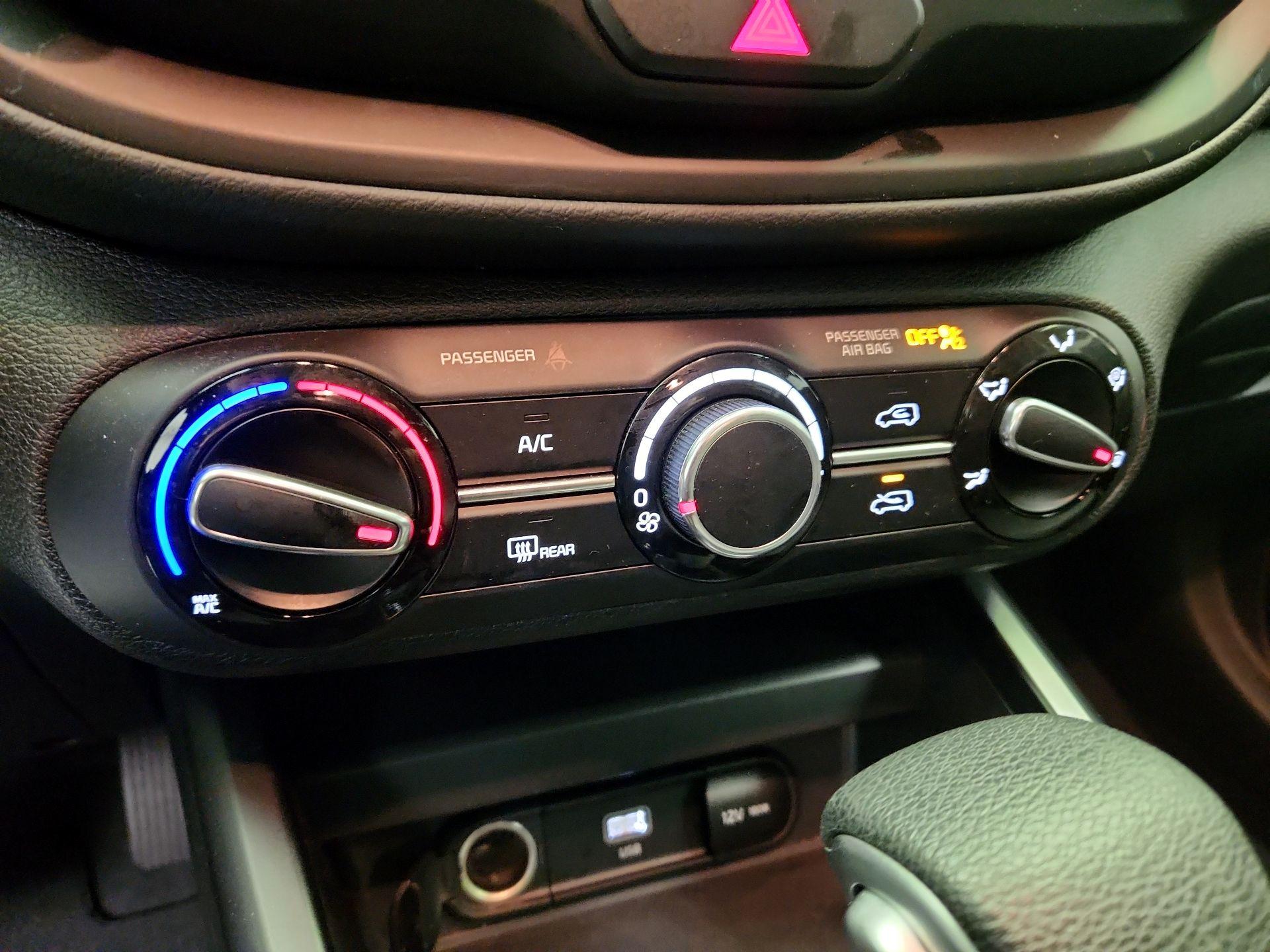 Thumbnail: 2025 Kia Soul - 16