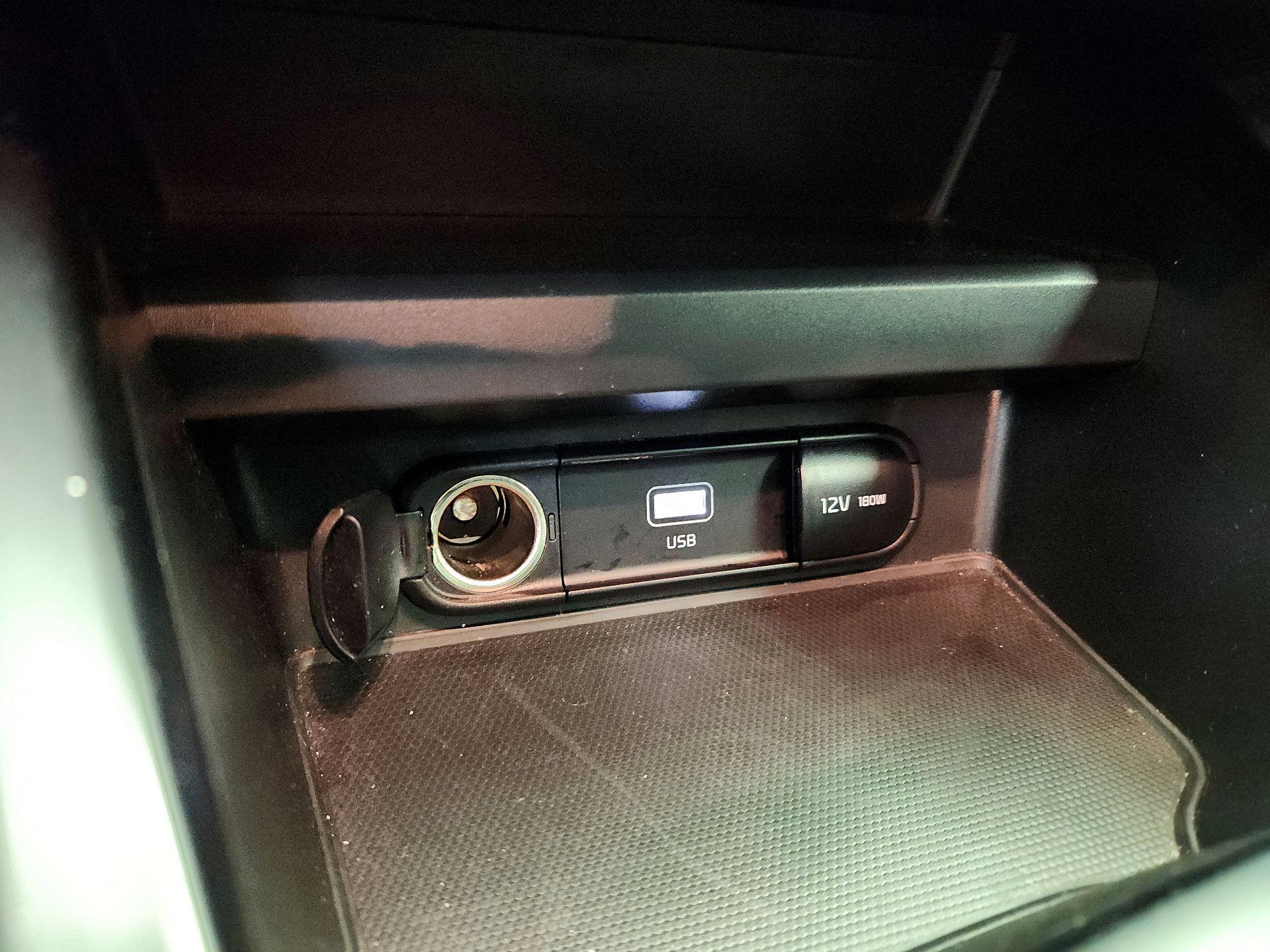 Thumbnail: 2025 Kia Soul - 18