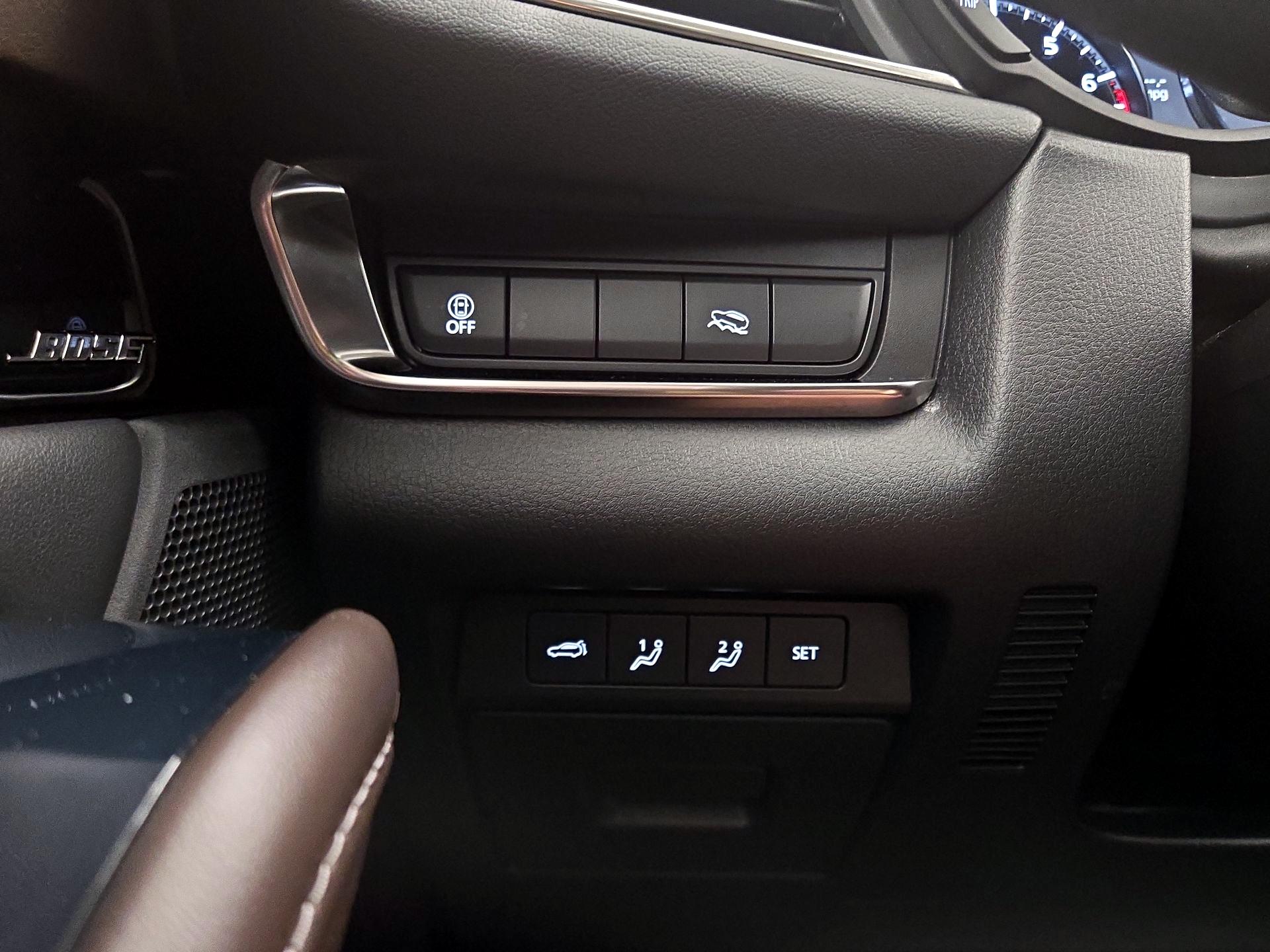 Thumbnail: 2022 Mazda CX-30 - 13