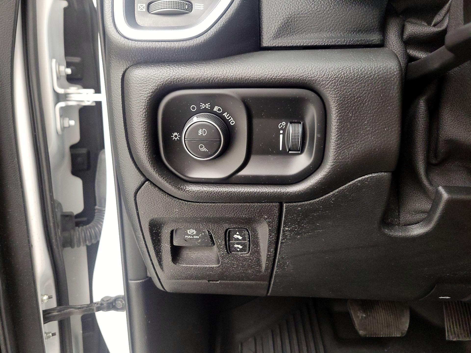 Thumbnail: 2021 RAM 1500 - 13