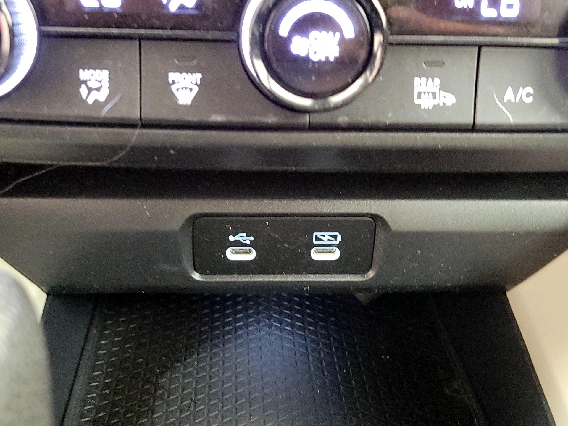 Thumbnail: 2023 Honda Accord - 18