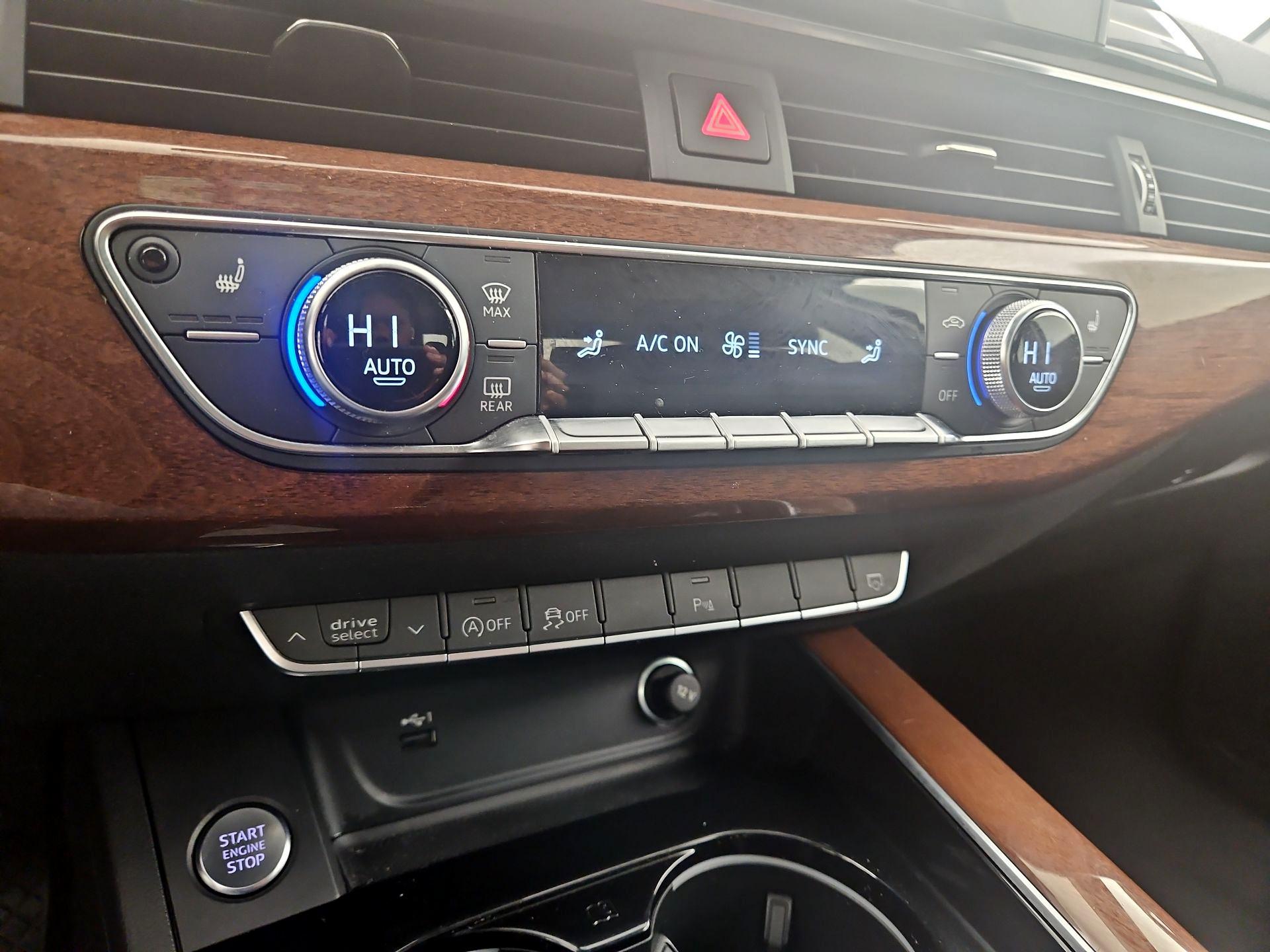 Thumbnail: 2023 Audi A4 - 16