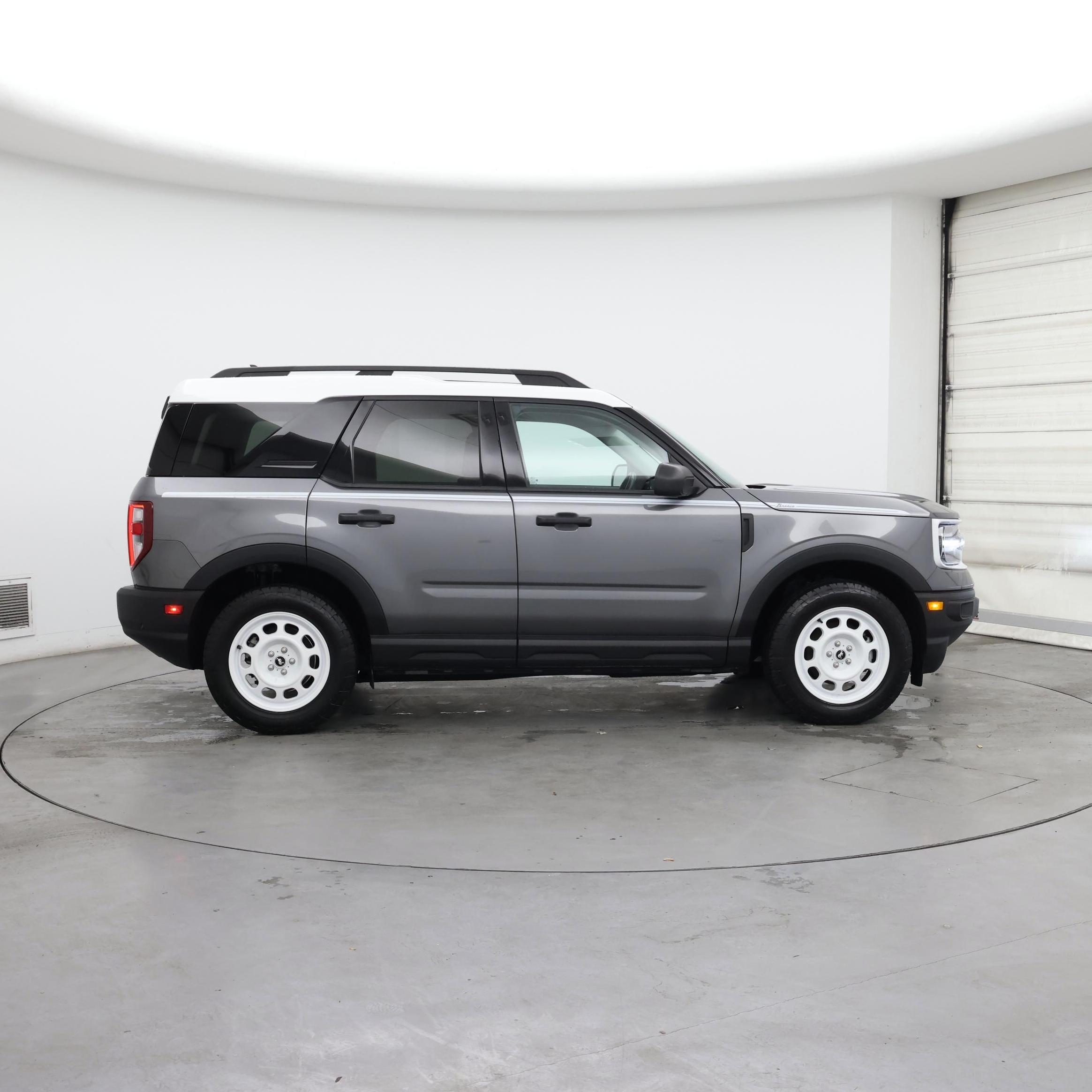 Thumbnail: 2023 Ford Bronco Sport - 7